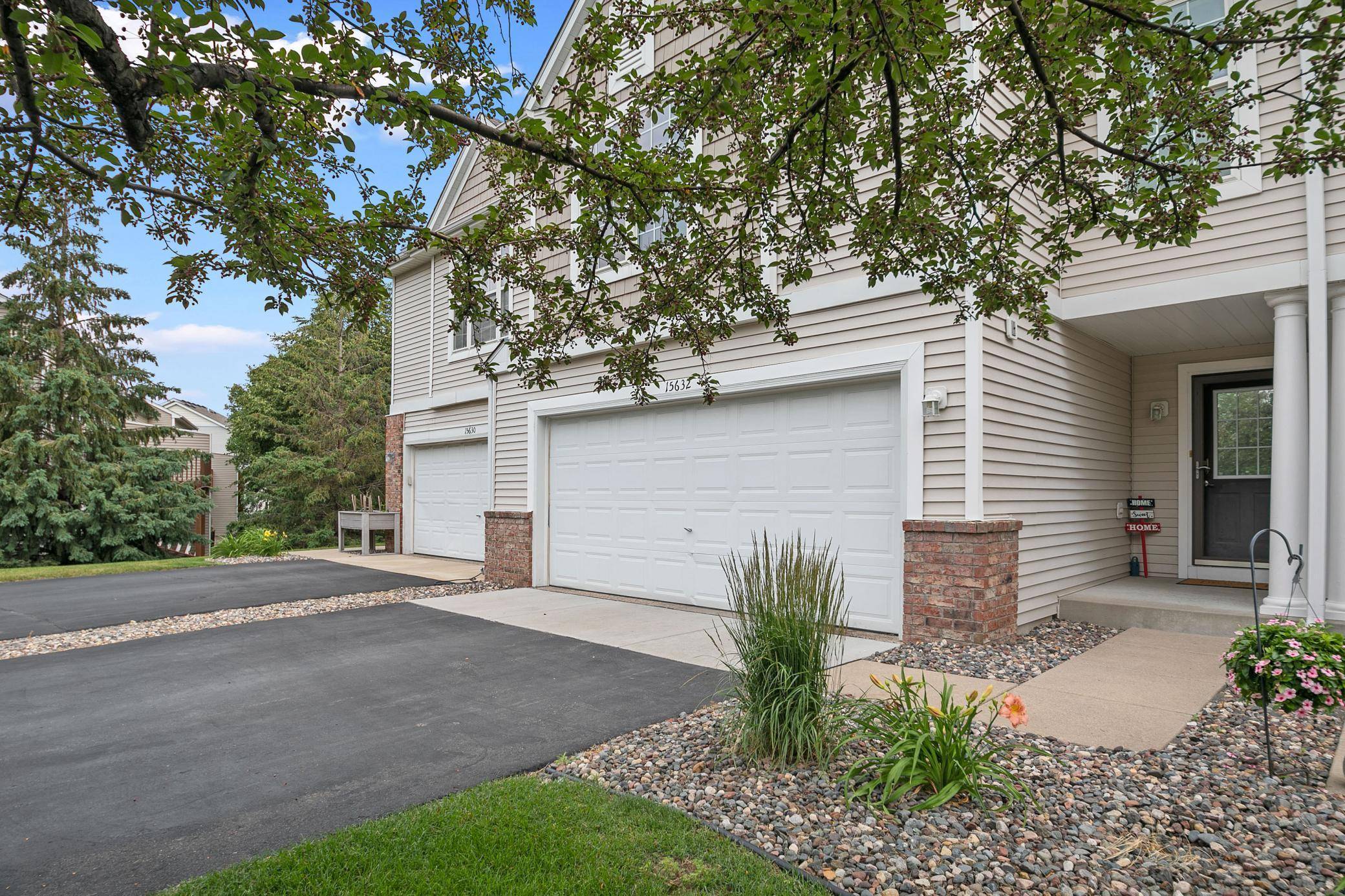 Apple Valley, MN 55124,15632 Float CT