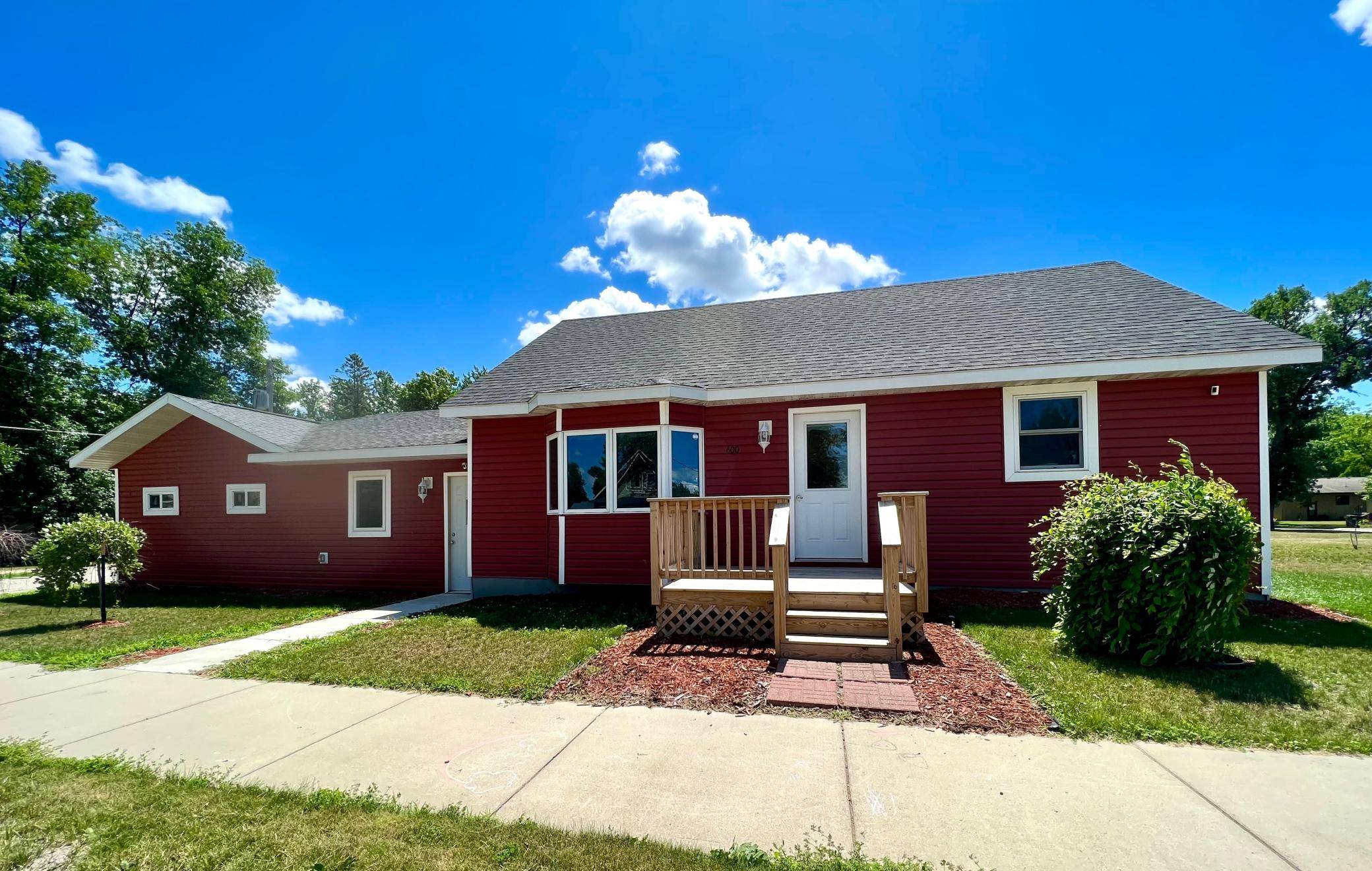 Brooten, MN 56316,600 Roe ST