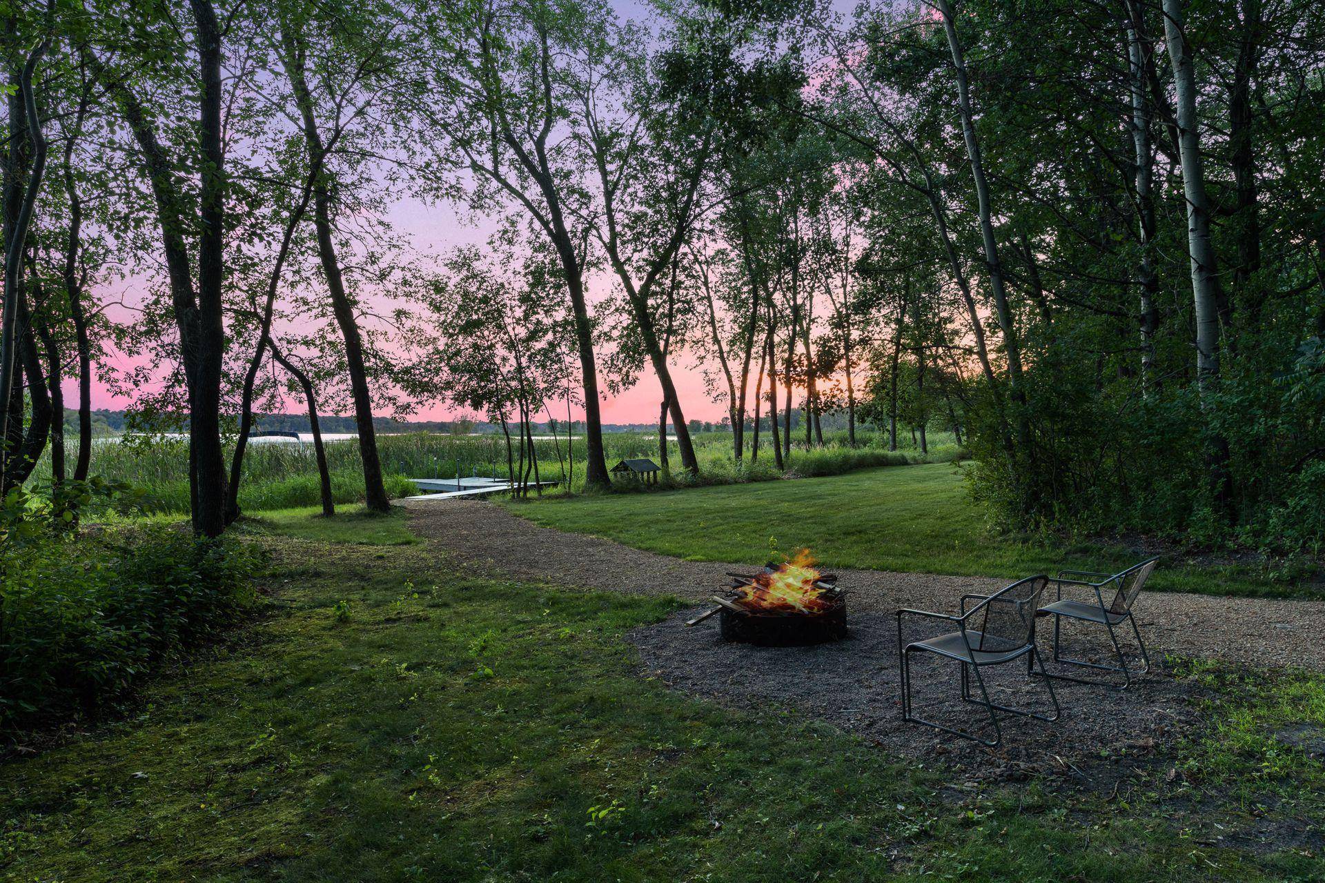 Lindstrom, MN 55045,28196 Lakelawn CT