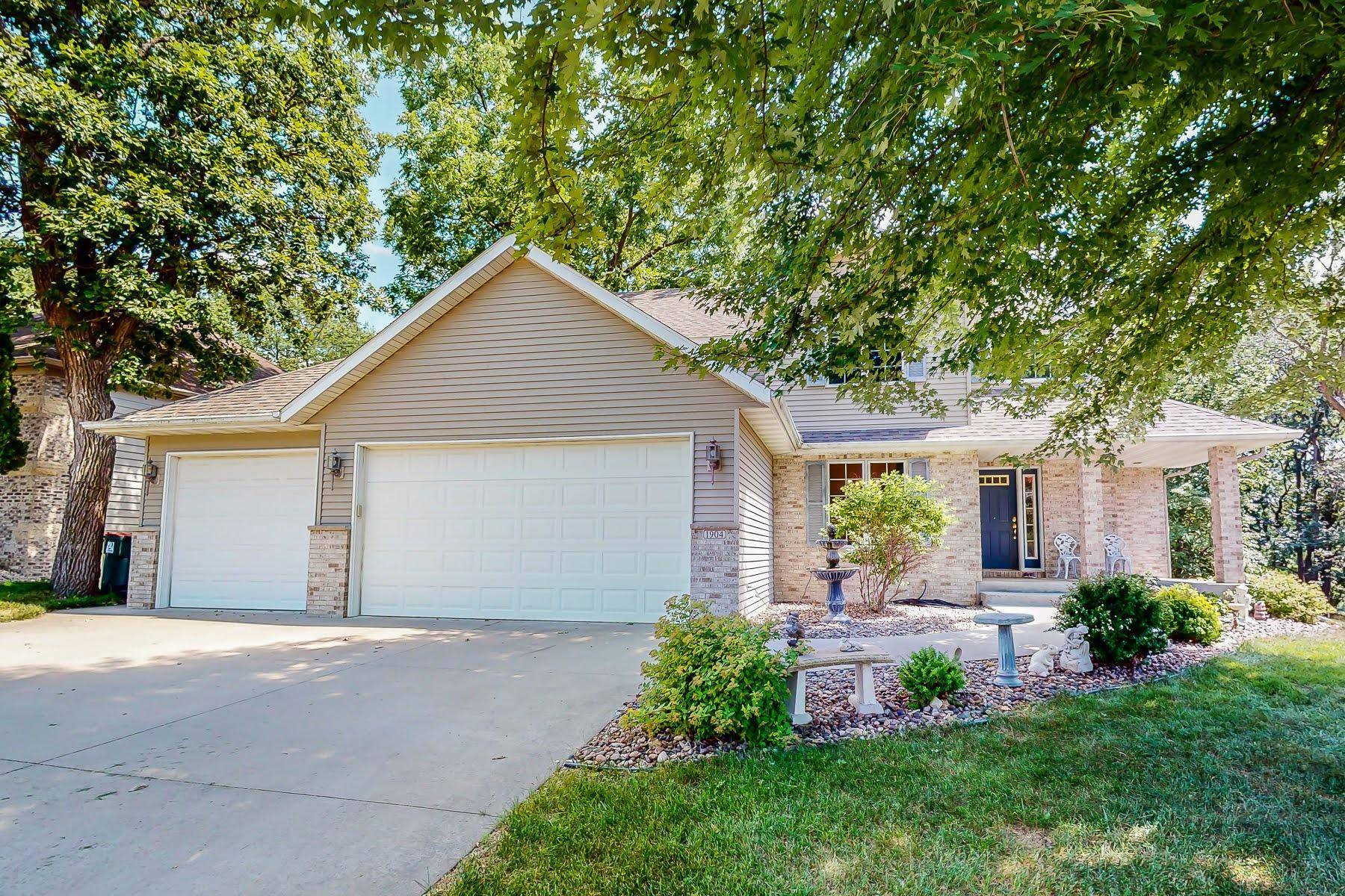 Rochester, MN 55906,1904 Glendale Hills DR NE