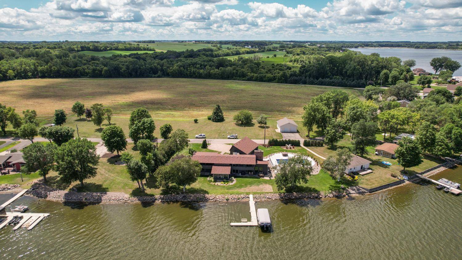 Faribault, MN 55021,22635 Dodge CT