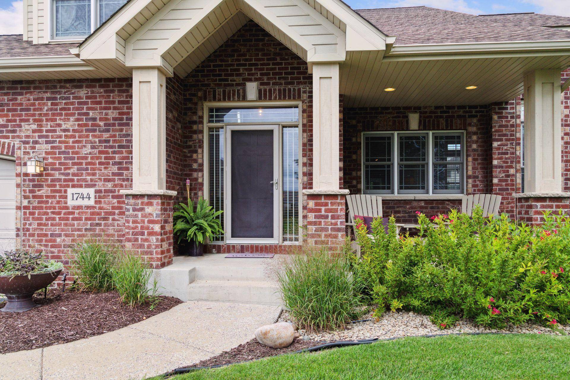 Waconia, MN 55387,1744 Sandbar CIR