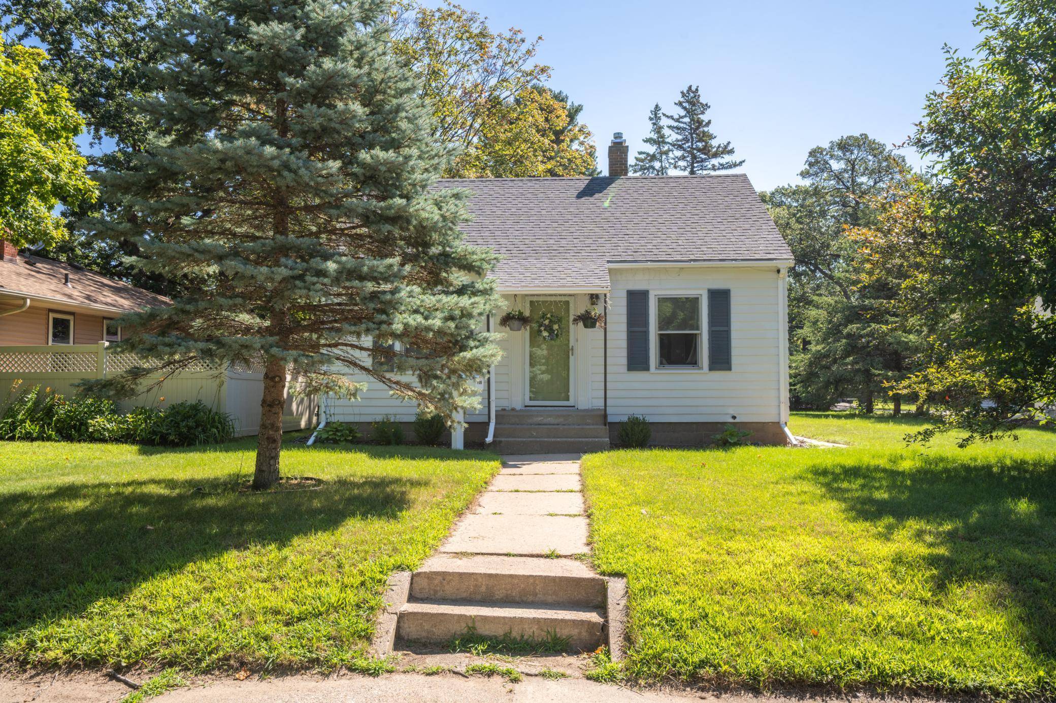 Saint Cloud, MN 56304,906 Kilian BLVD SE