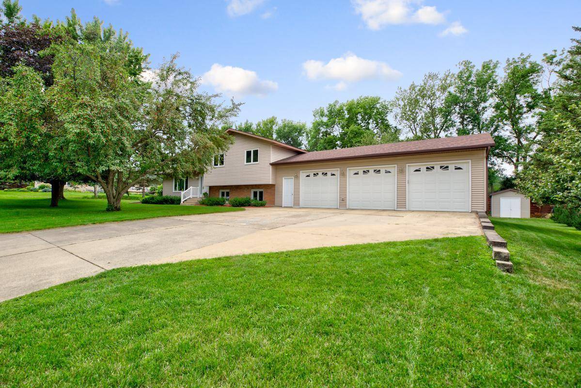 Faribault, MN 55021,1723 Buckingham PATH