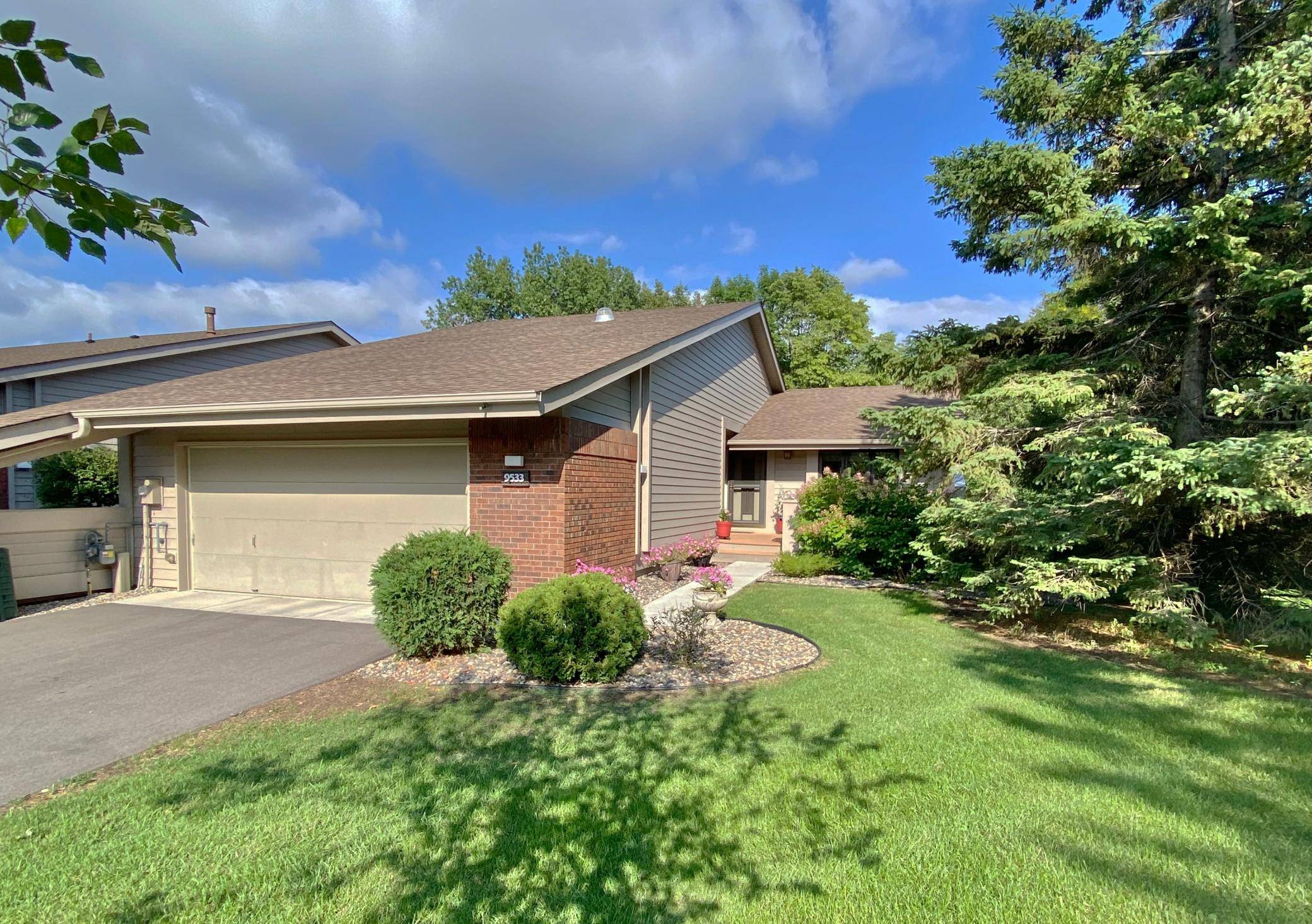 Bloomington, MN 55438,9533 Woodbridge RD