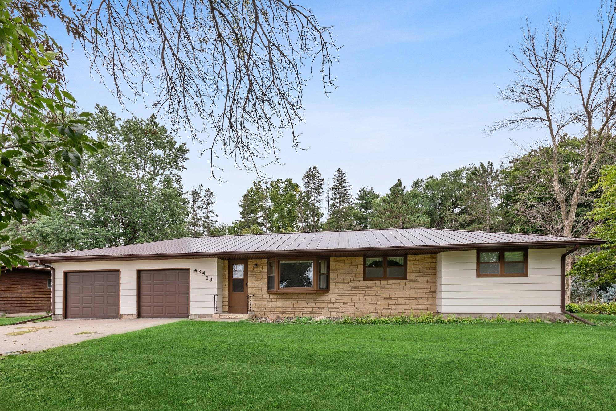 Red Wing, MN 55066,3413 Helen LN