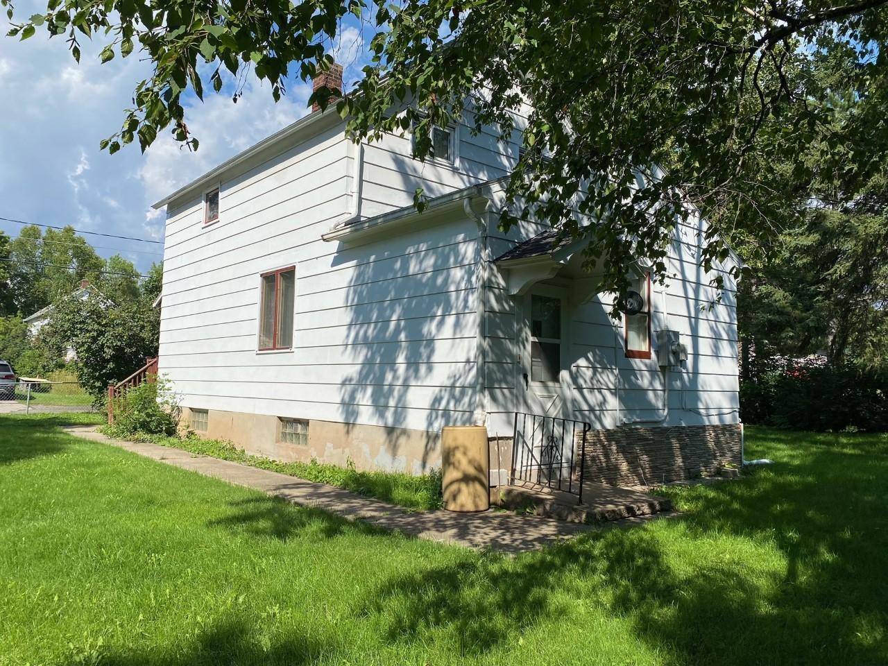 Eveleth, MN 55734,216 Cedar AVE