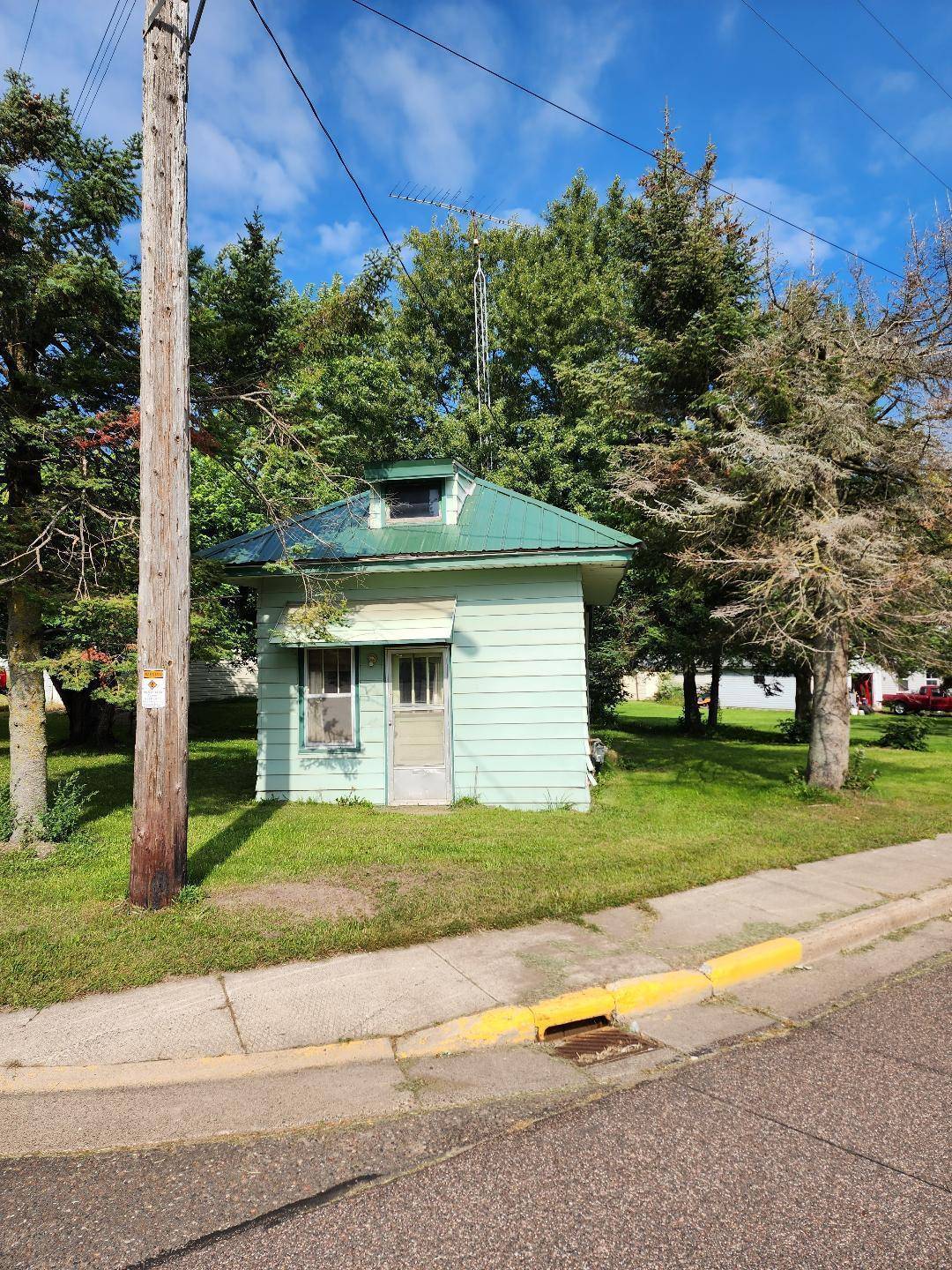 Almena, WI 54805,111 Clinton ST S