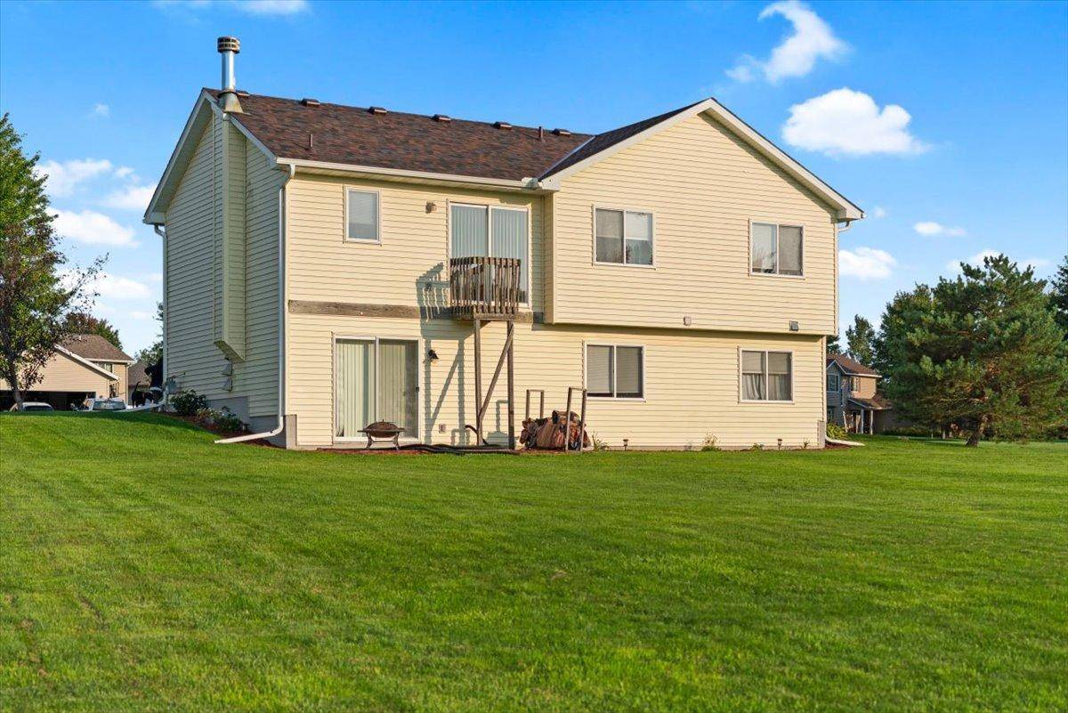 Baldwin, WI 54002,1364 4th AVE