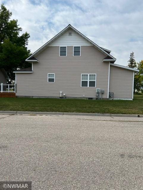 Thief River Falls, MN 56701,602 11th ST E