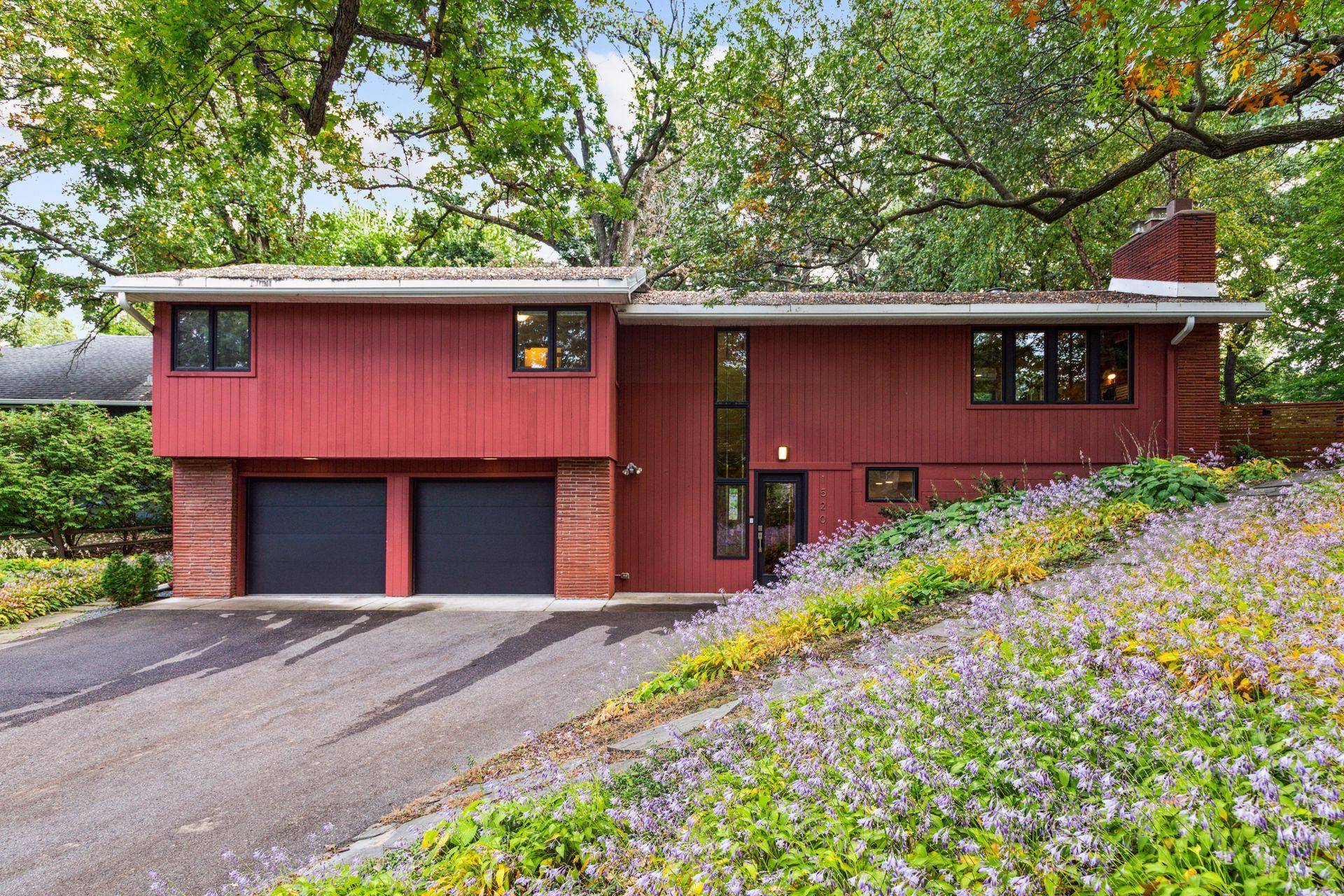 Arden Hills, MN 55112,1520 Edgewater AVE