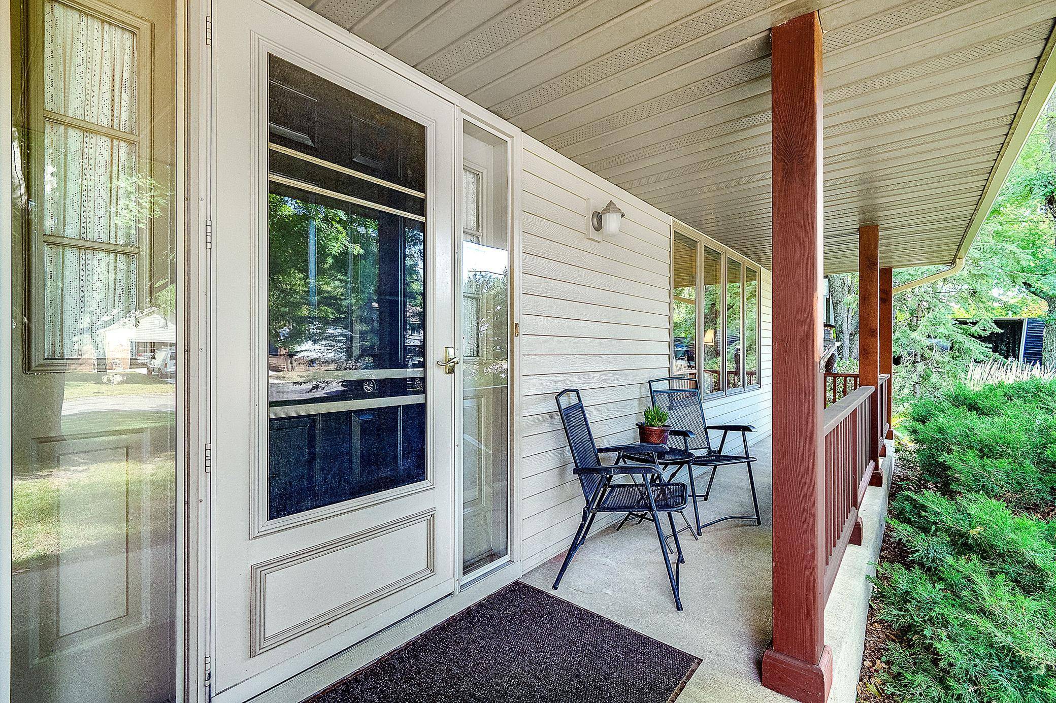 Maplewood, MN 55119,1600 Sterling ST N
