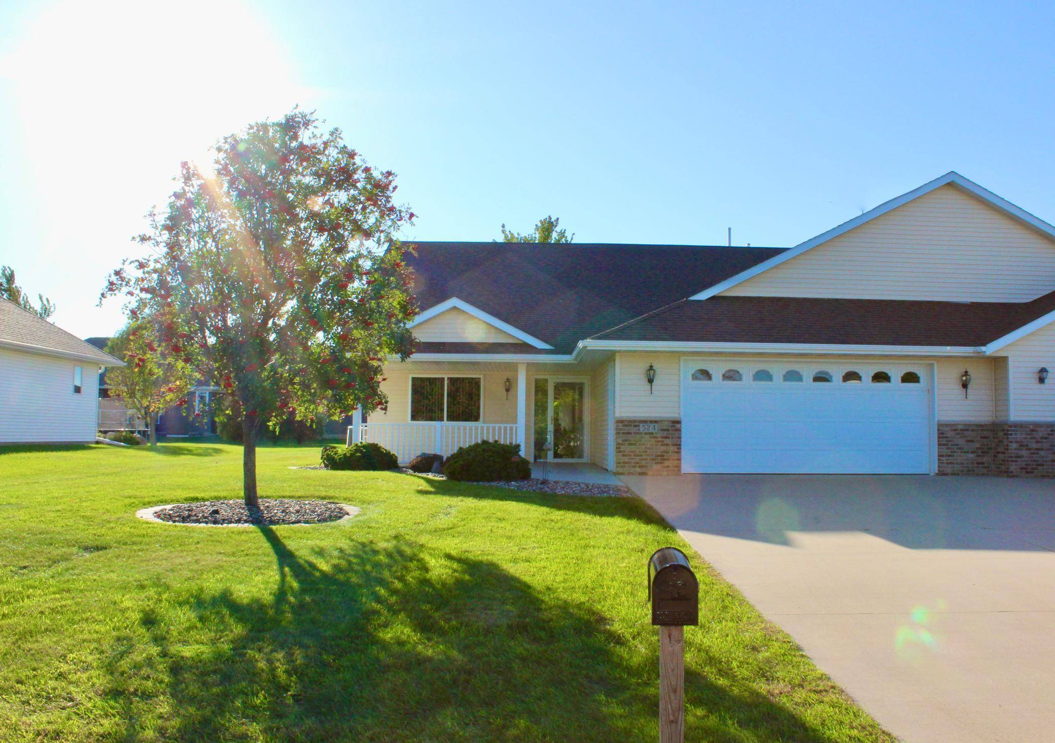 Blooming Prairie, MN 55917,524 Memorial DR SW