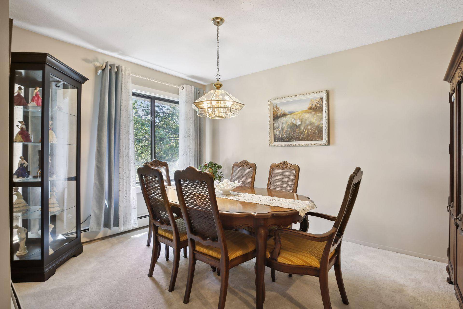 Edina, MN 55439,7500 Cahill RD #319C