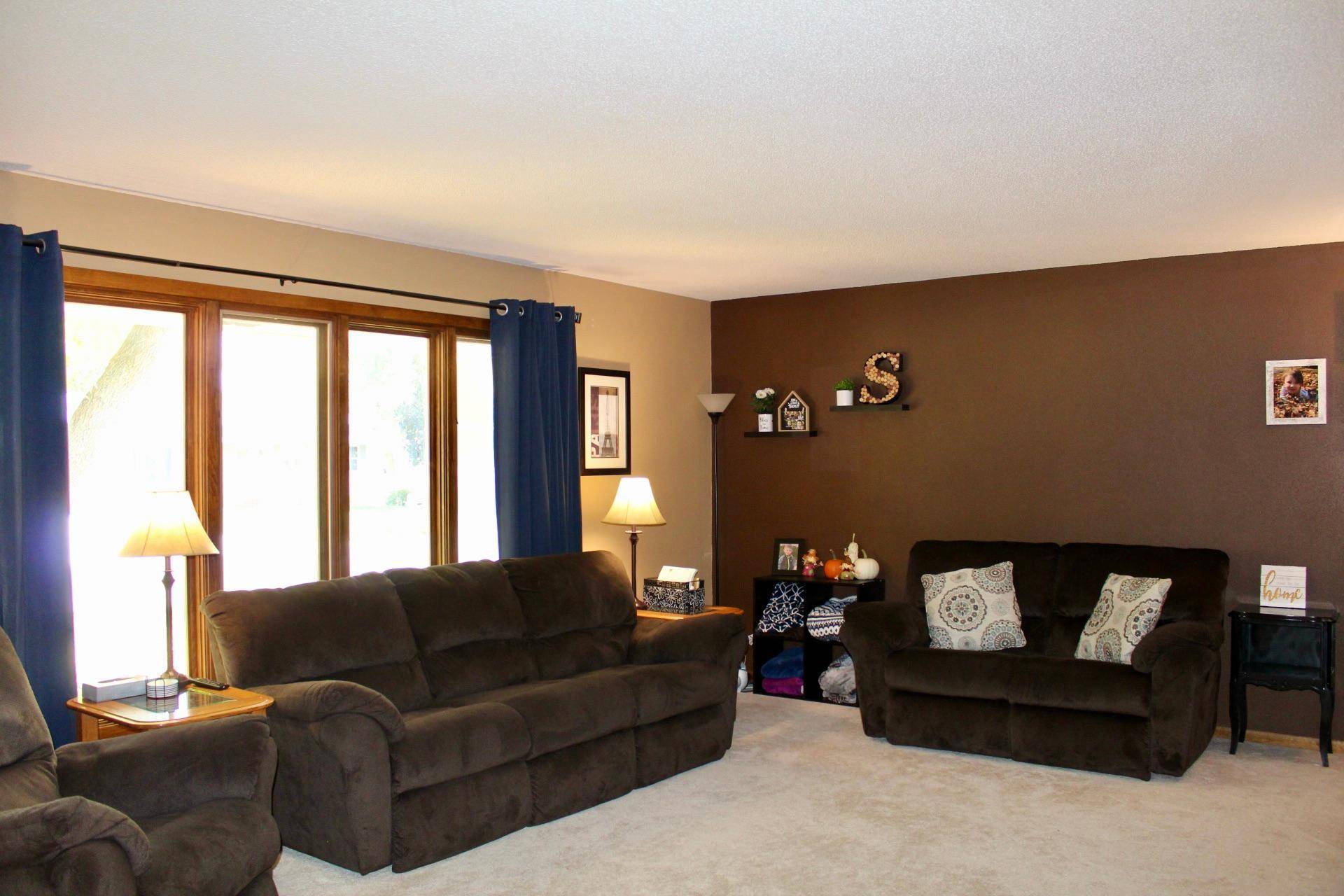 Luverne, MN 56156,1109 N Carol ST