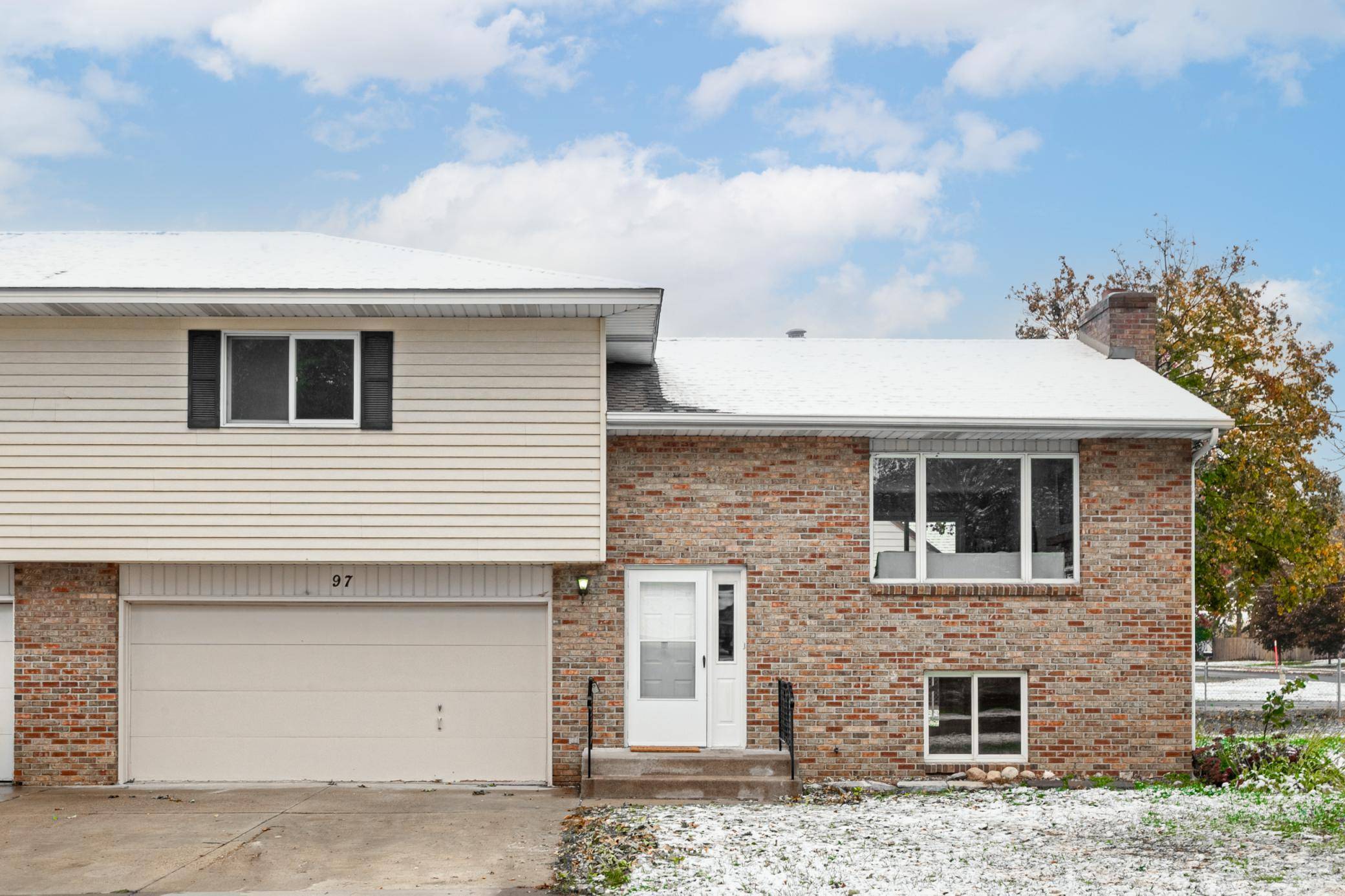 Maplewood, MN 55117,97 Fenton ST