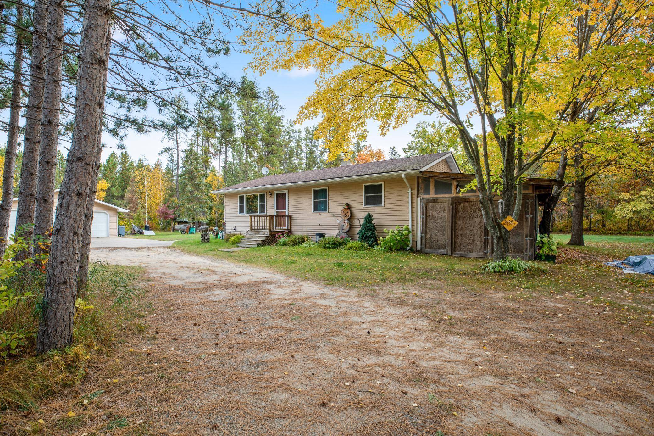 Backus, MN 56435,556 Nuthatch LOOP NW