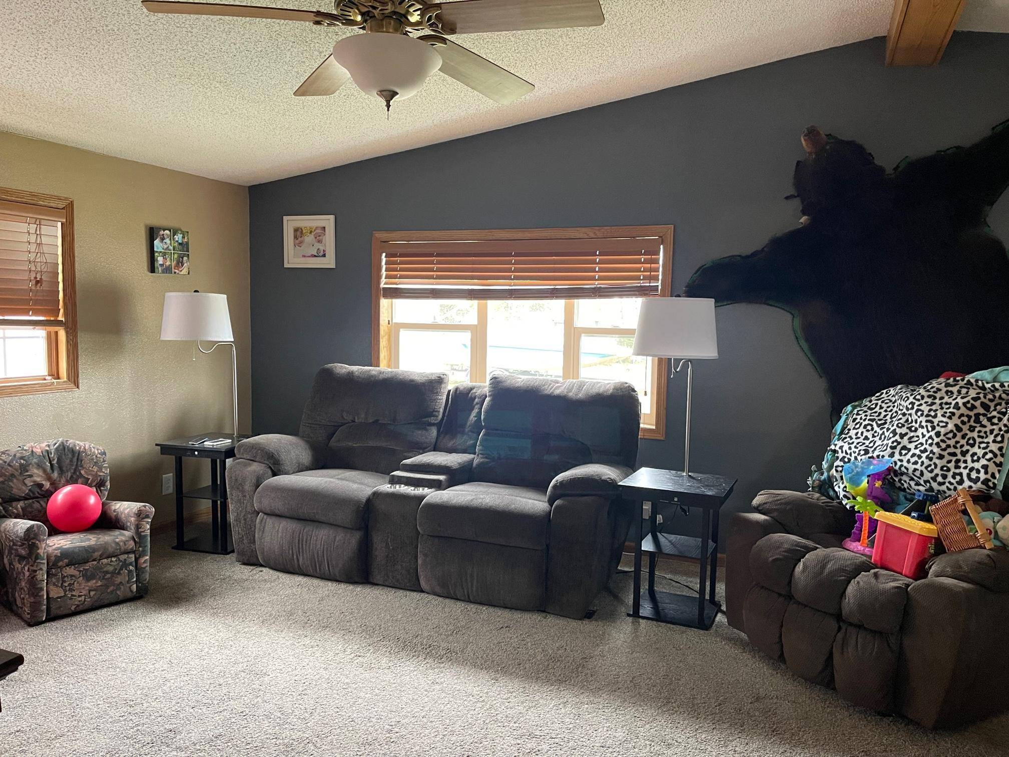 International Falls, MN 56649,1928 4th AVE W