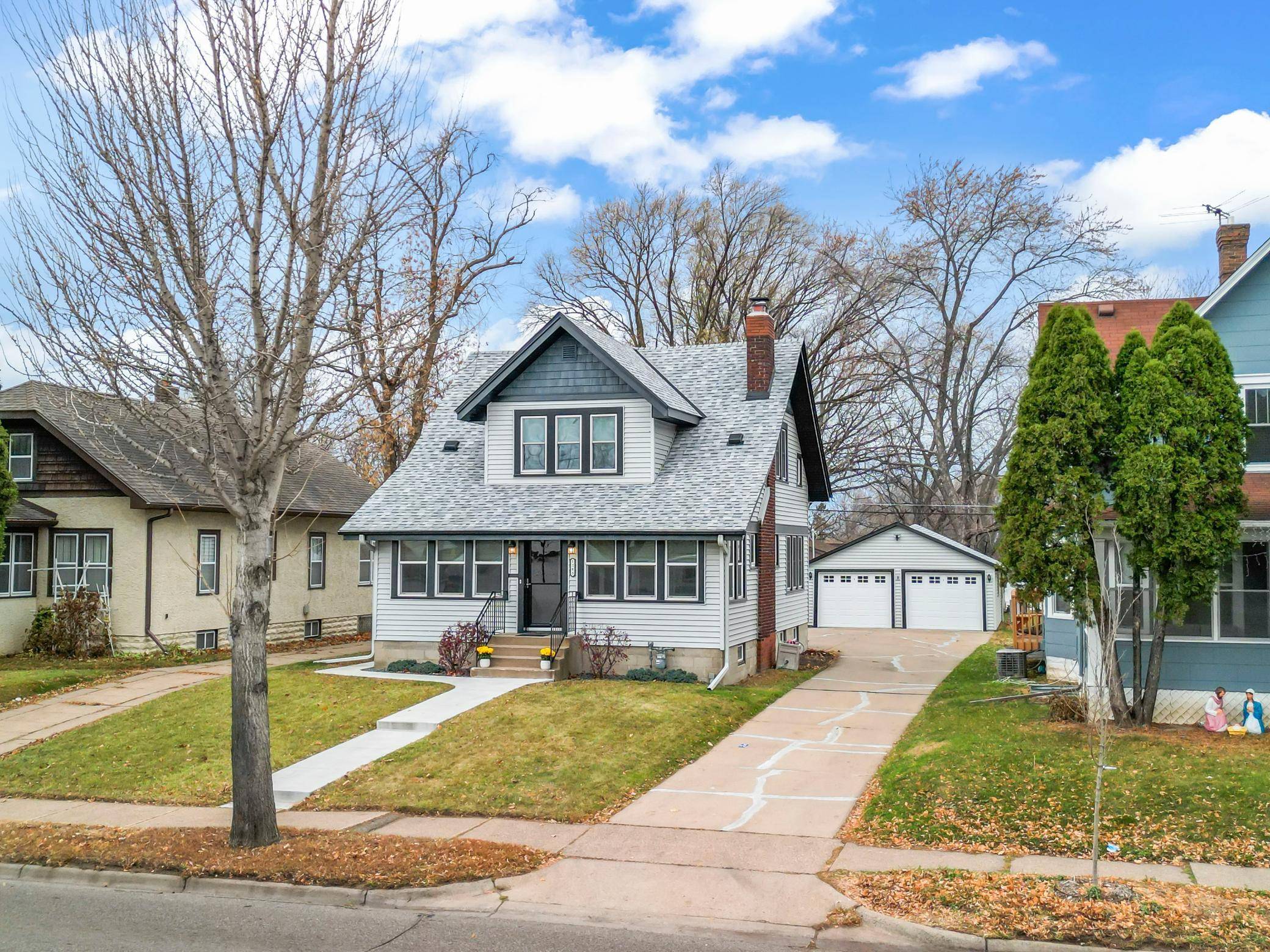 Saint Paul, MN 55106,1283 White Bear AVE N
