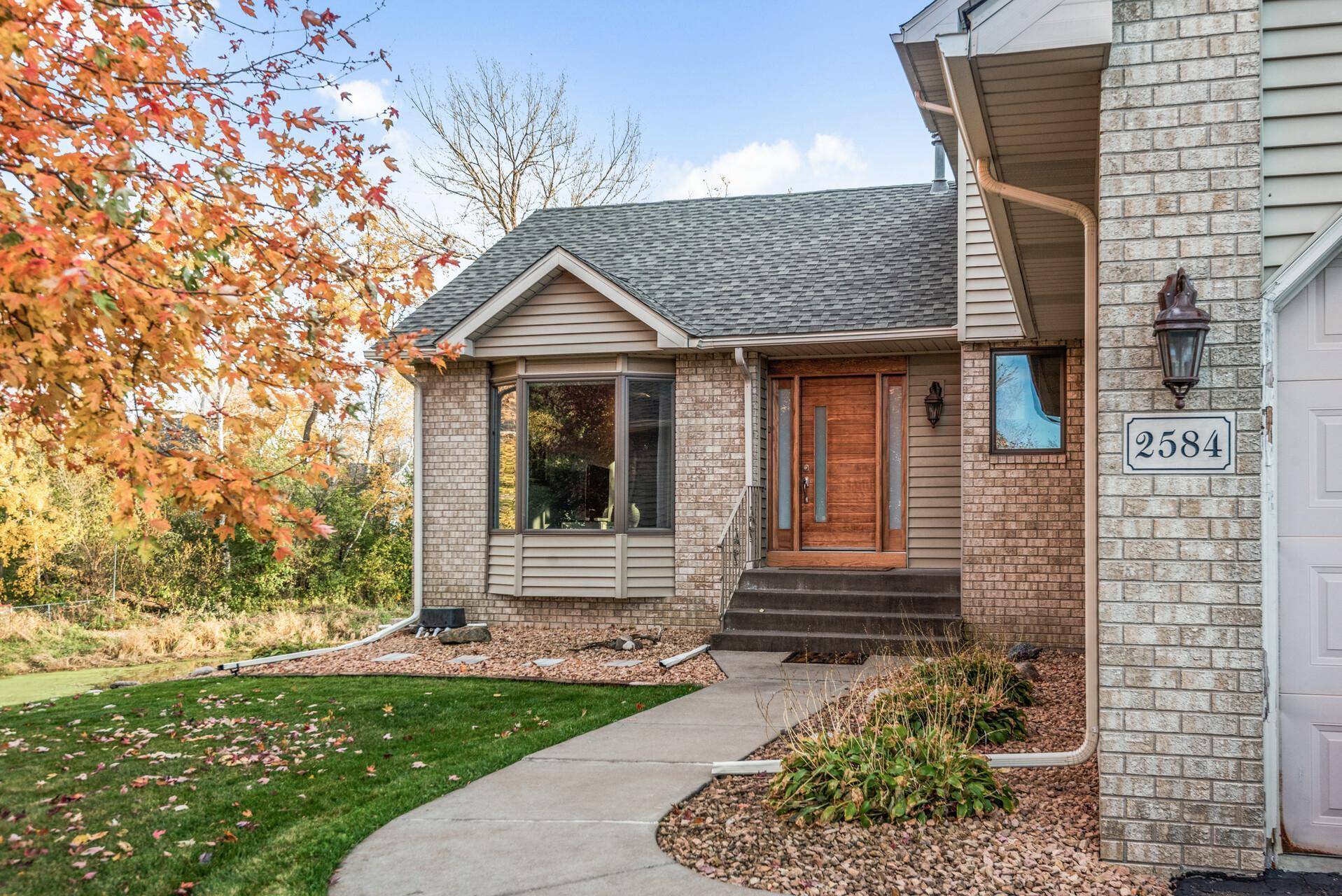 White Bear Twp, MN 55110,2584 Norway Pine DR