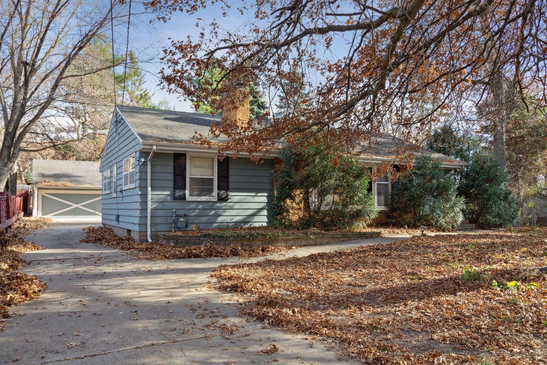 Maplewood, MN 55117,2190 Edgerton ST