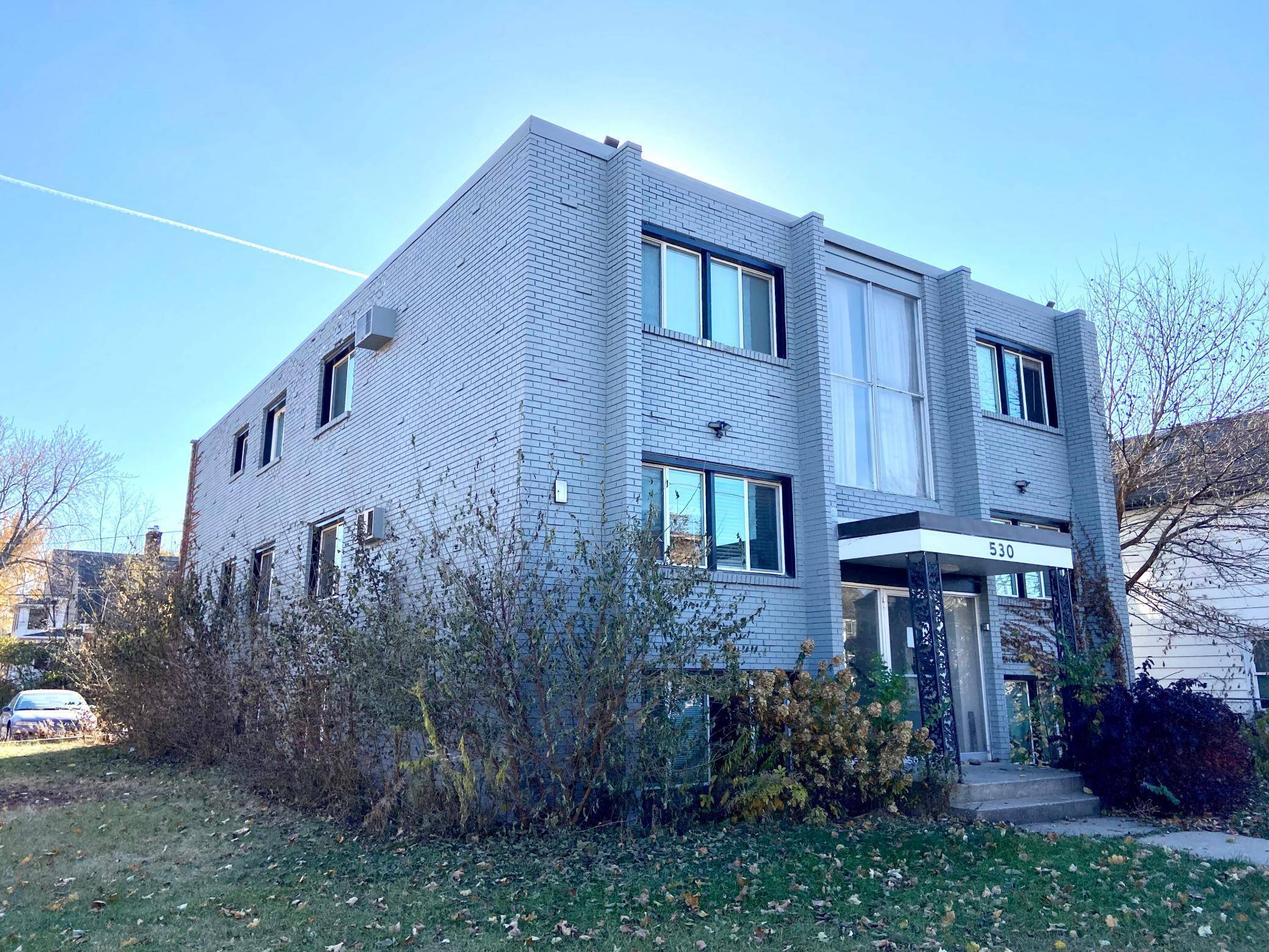 Minneapolis, MN 55418,530 22nd AVE NE