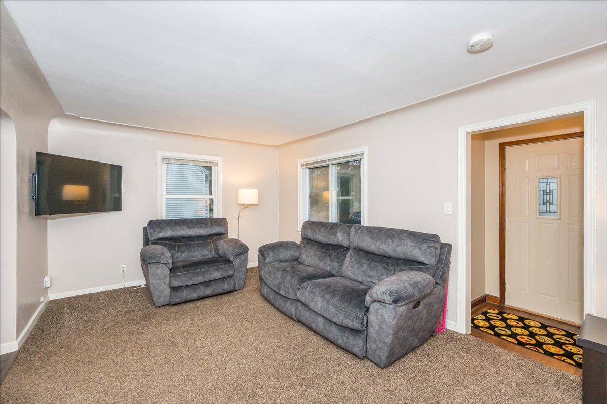 Superior Twp, WI 54880,1802 Oakes AVE