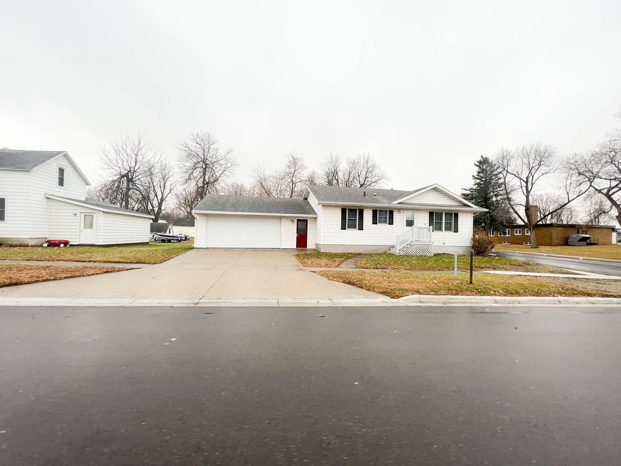 Adrian, MN 56110,113 W 6th ST