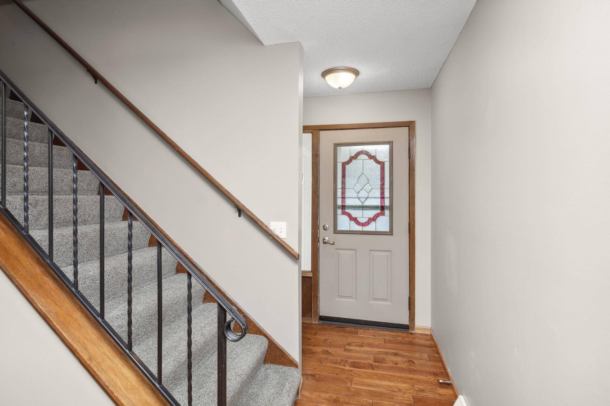 Eagan, MN 55123,4586 Cantebury CIR