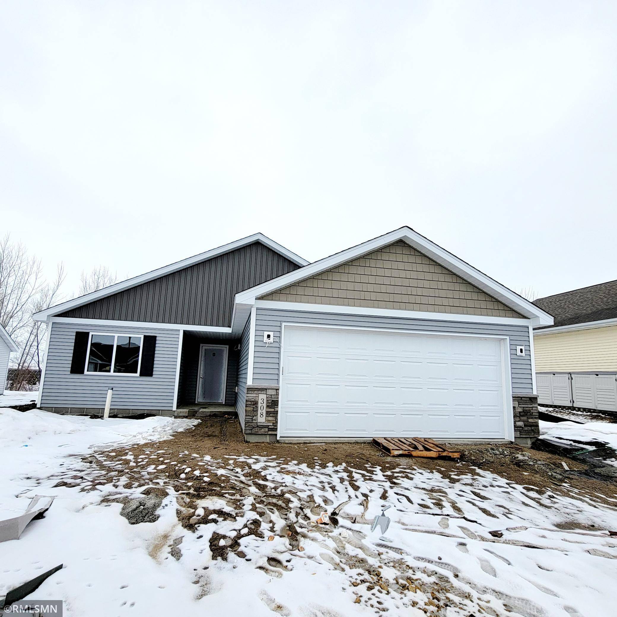 Mapleton, MN 56065,308 St Andrews CT