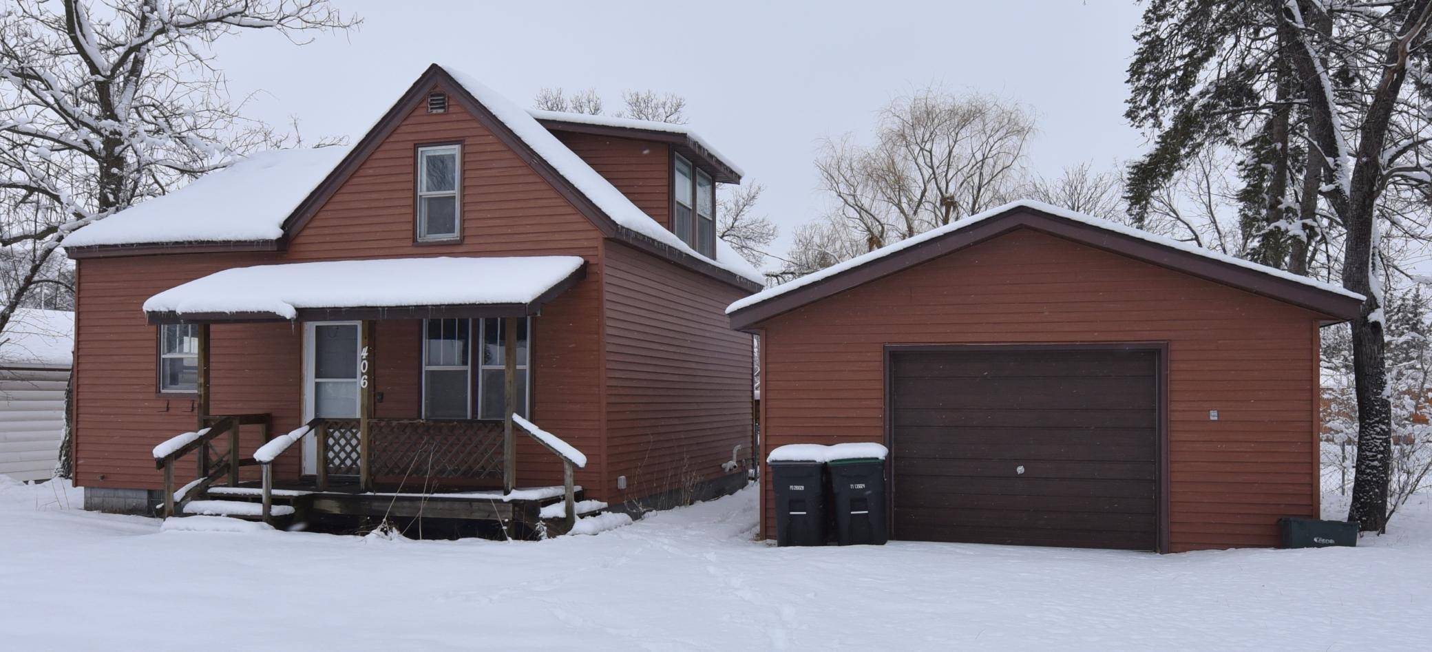 Little Falls, MN 56345,406 8th ST SE