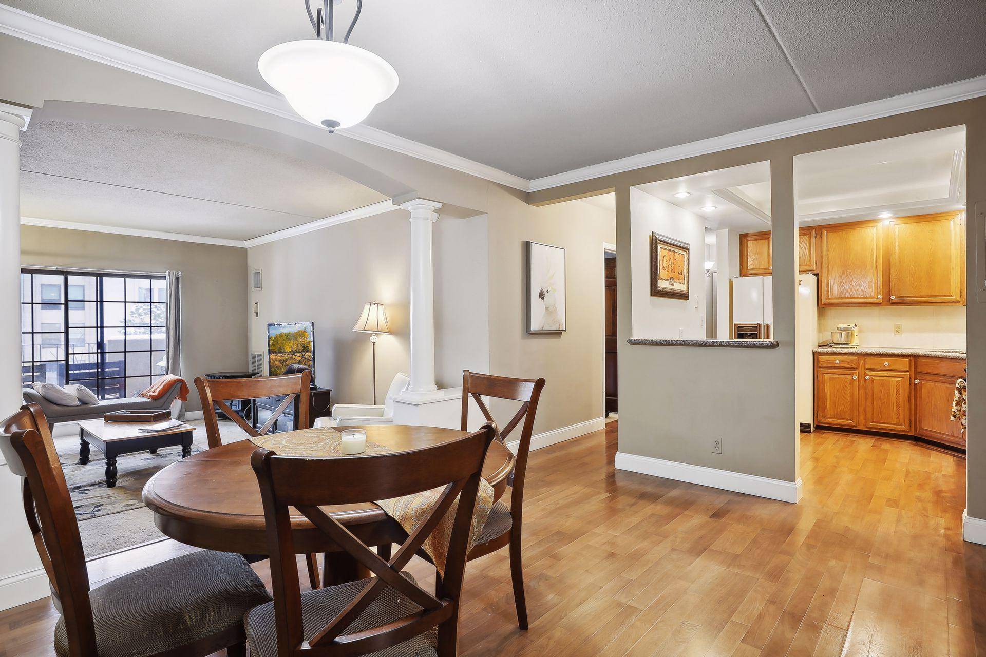Edina, MN 55436,6710 Vernon AVE S #217