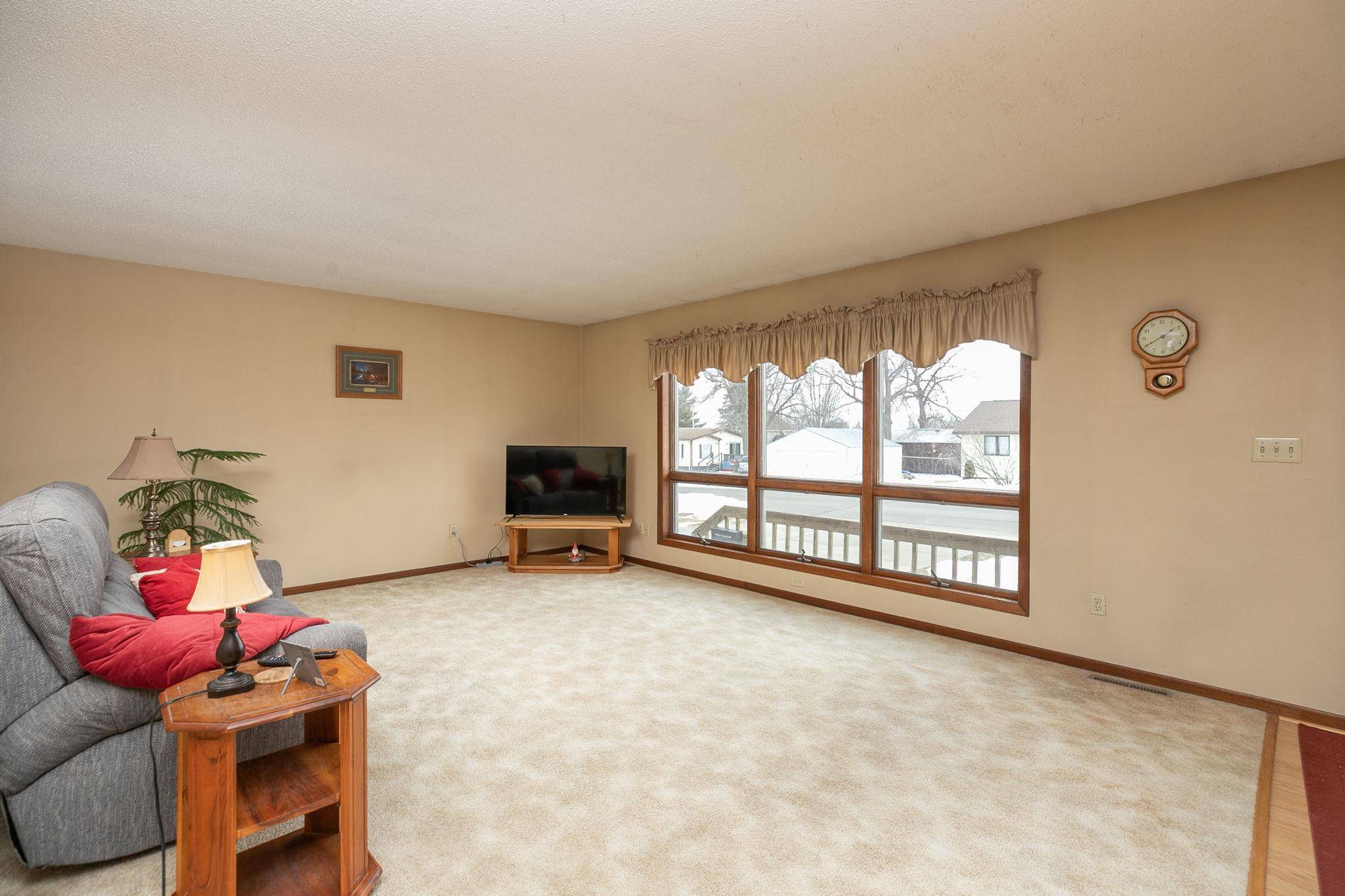 Wykoff, MN 55990,214 Fillmore ST E