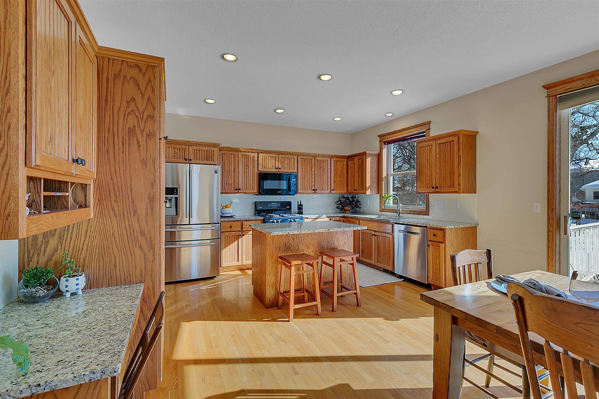 Sartell, MN 56377,1912 Grizzly LN