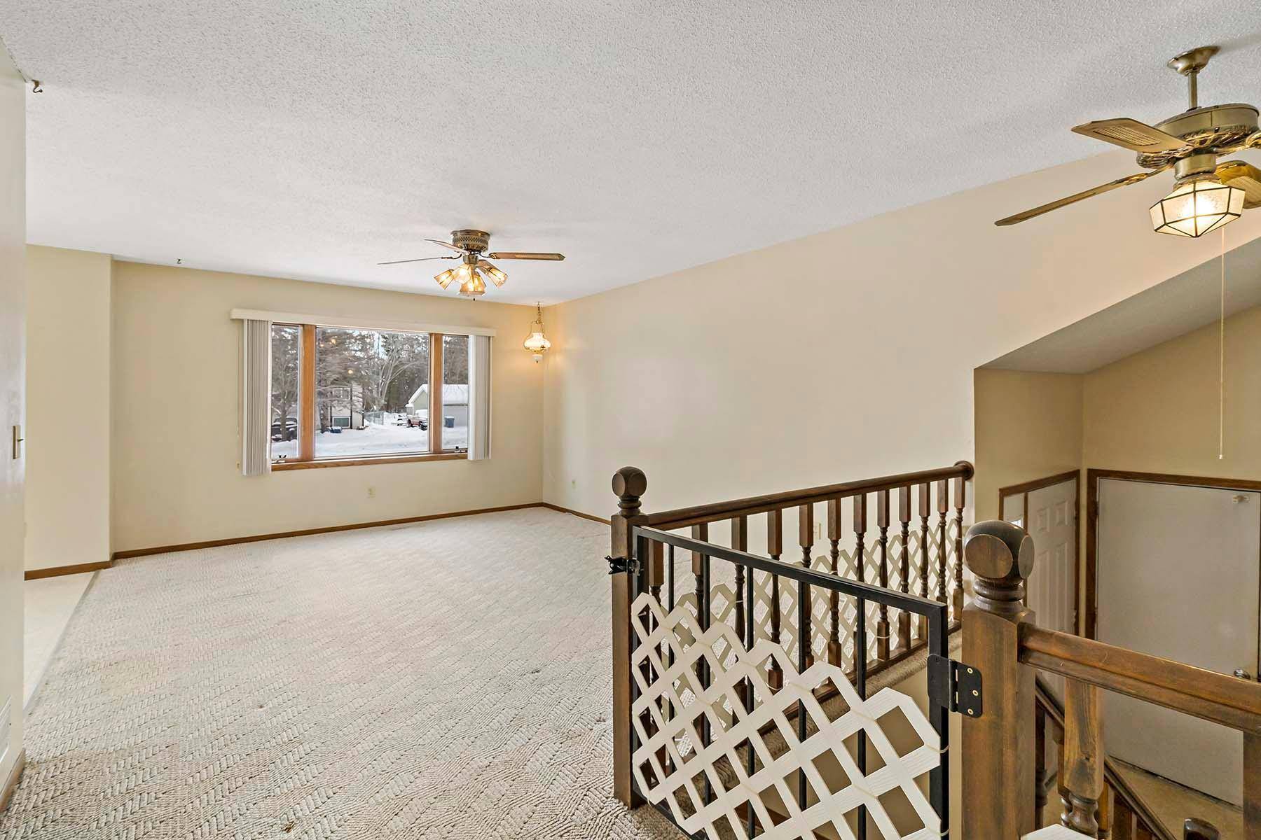 Forest Lake, MN 55025,5786 213th ST N