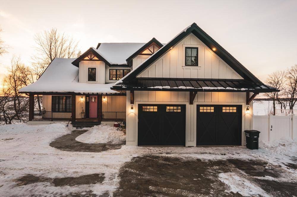 Detroit Lakes, MN 56501,1422 E Shore DR