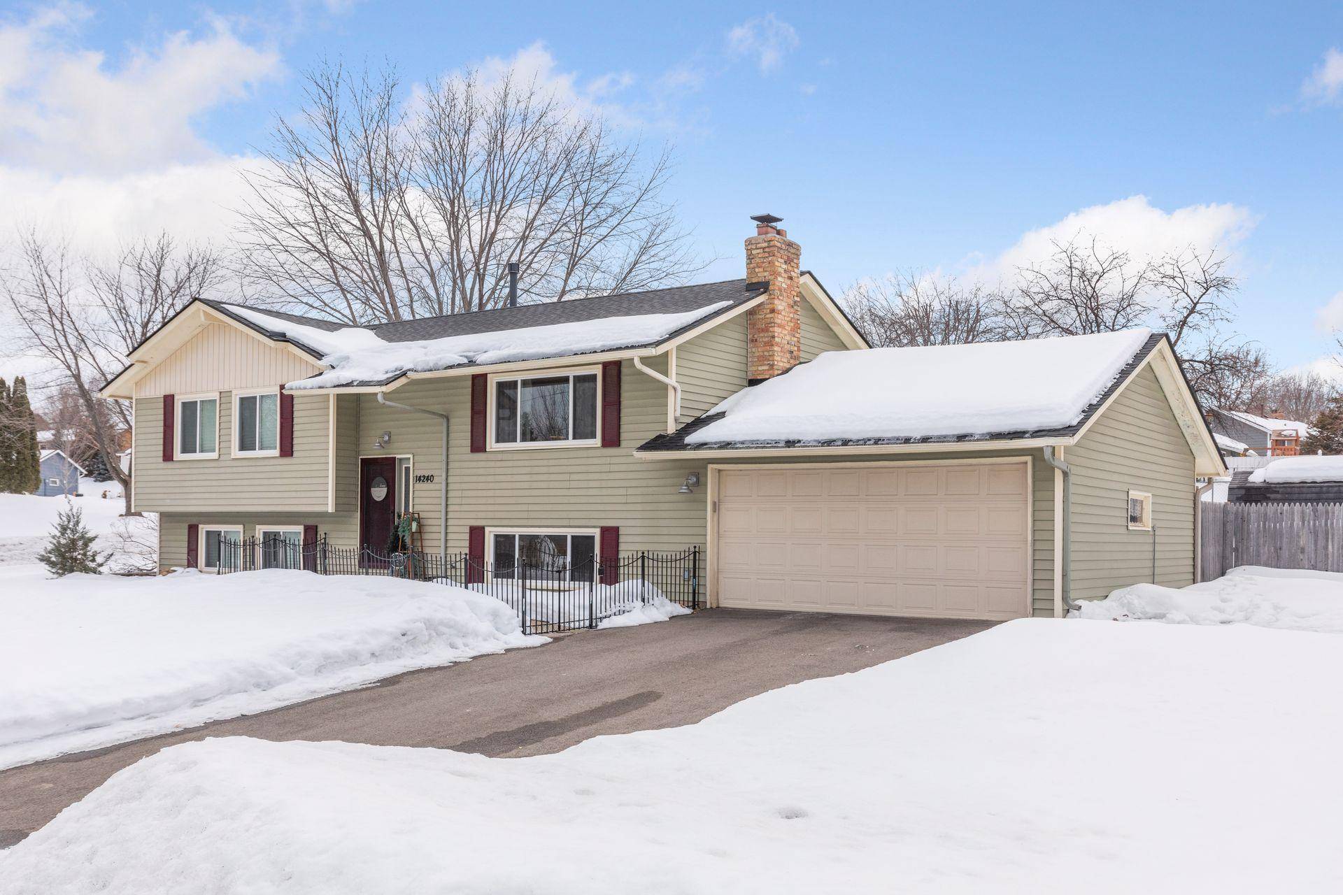 Burnsville, MN 55337,14240 11th AVE S