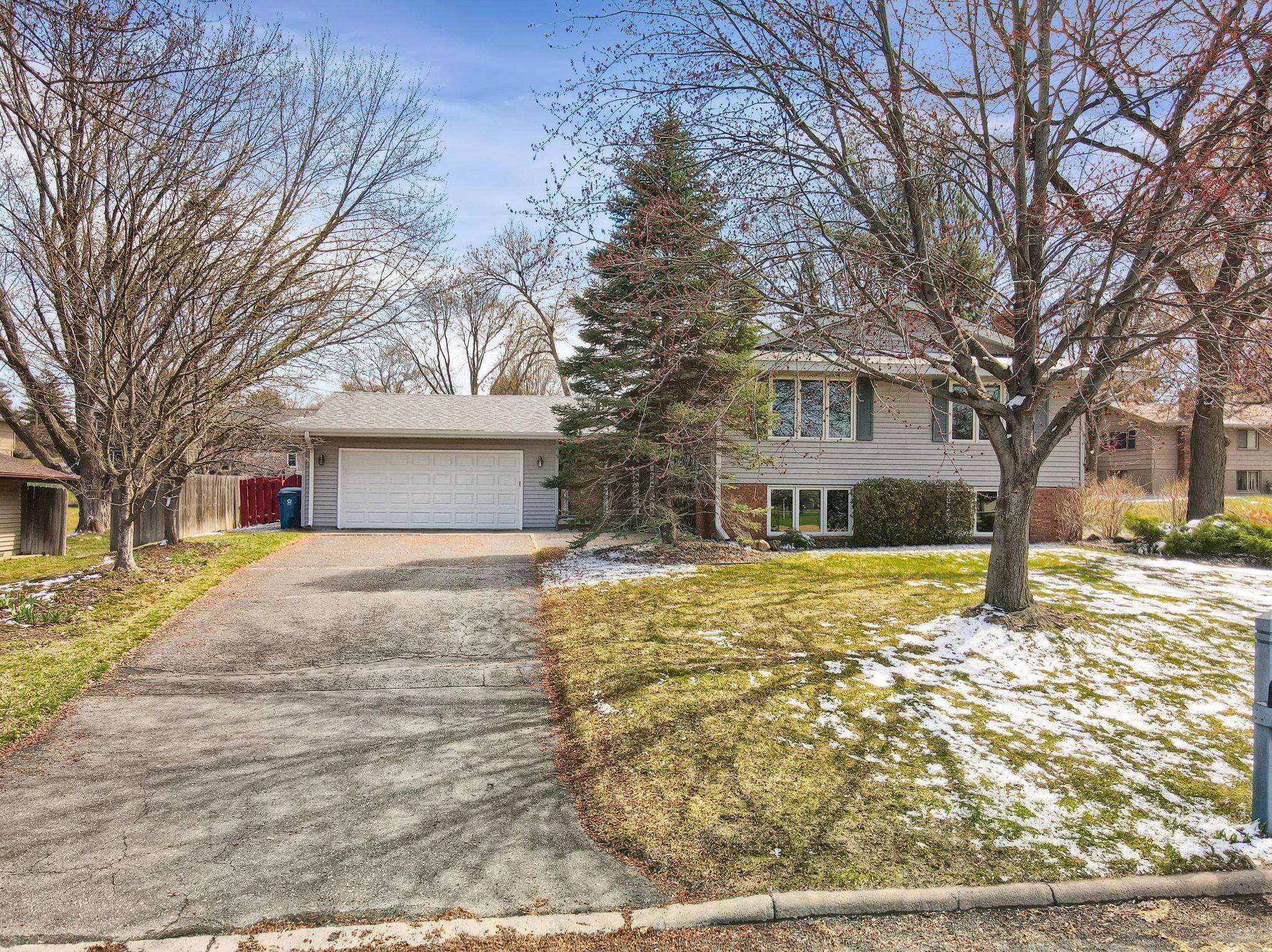 White Bear Lake, MN 55110,3380 Oak TER