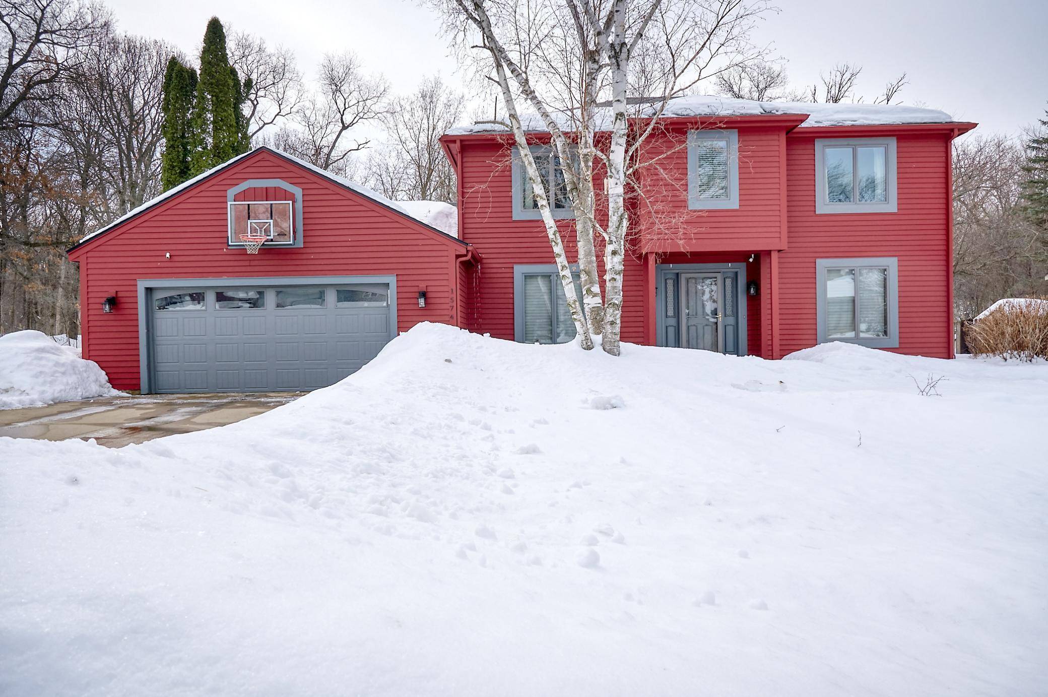 Eagan, MN 55122,1574 Sherwood CT