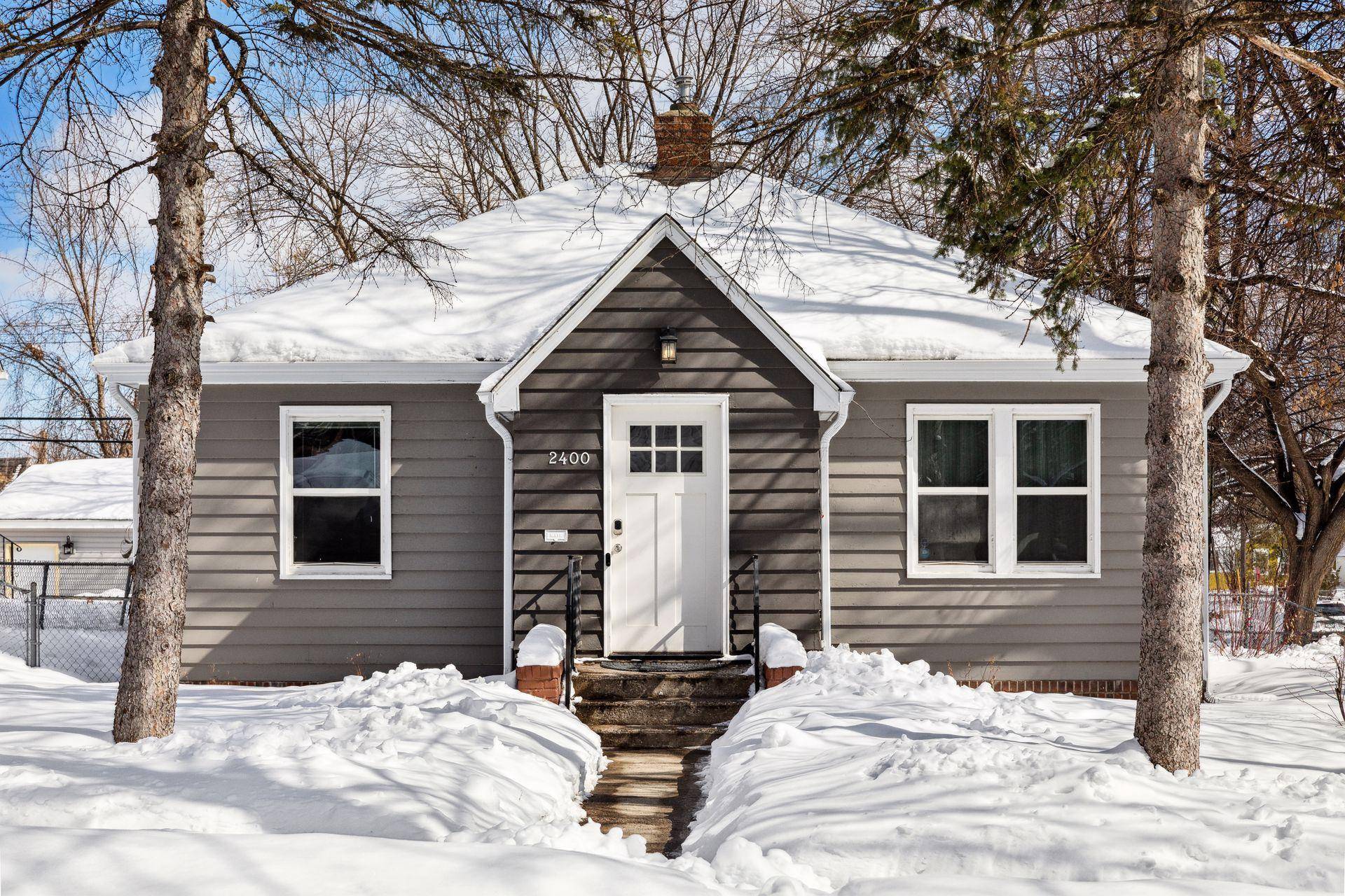Minneapolis, MN 55411,2400 Thomas AVE N