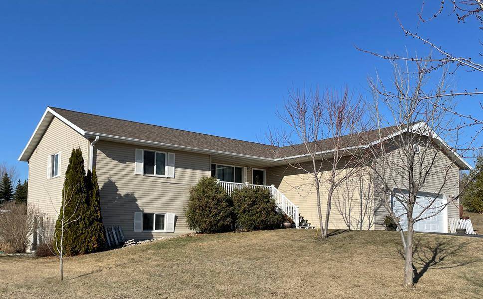 Battle Lake, MN 56515,413 E Front ST