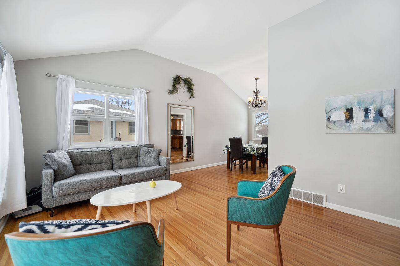 Columbia Heights, MN 55421,3905 Arthur ST NE