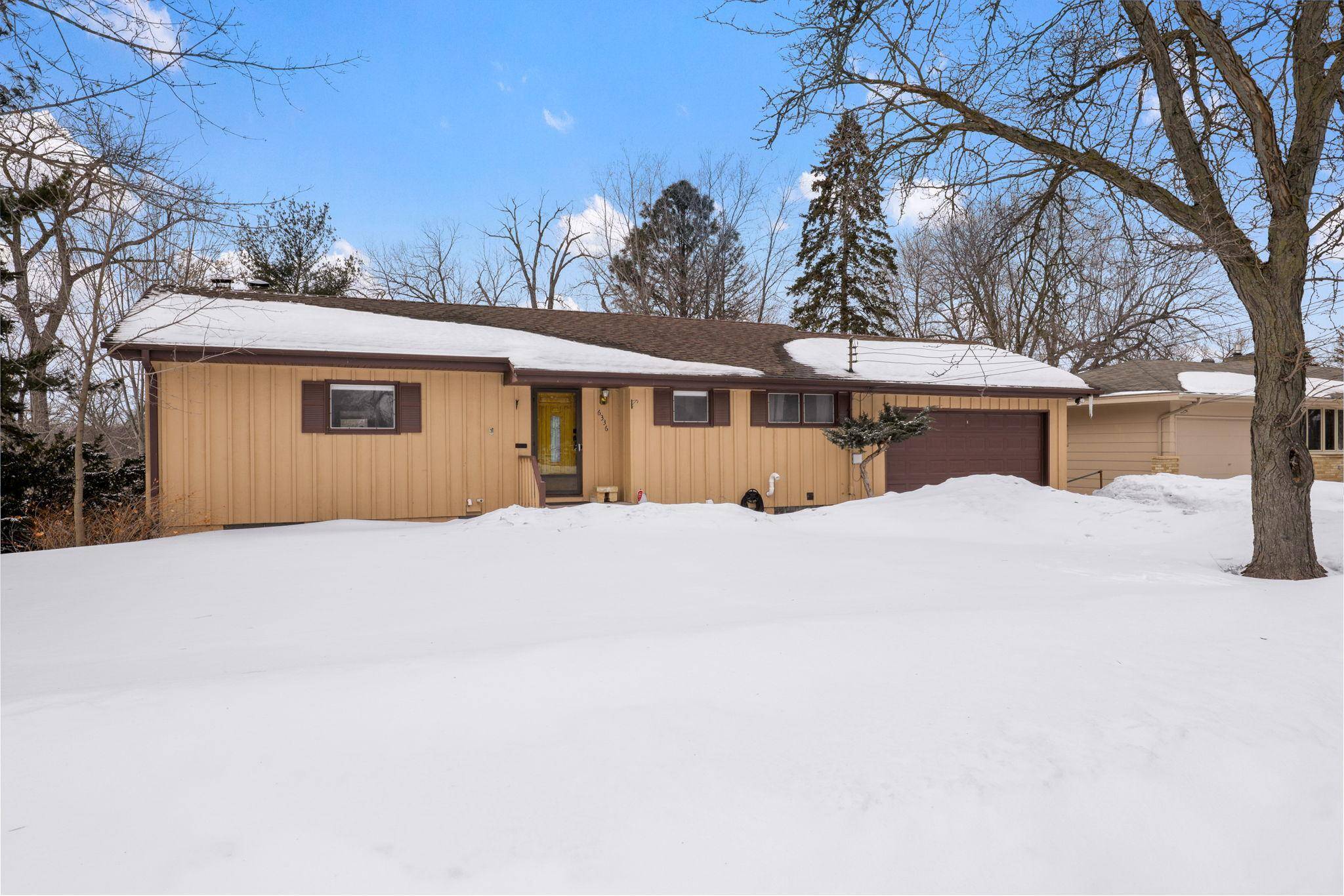 Fridley, MN 55432,6336 Riverview TER NE