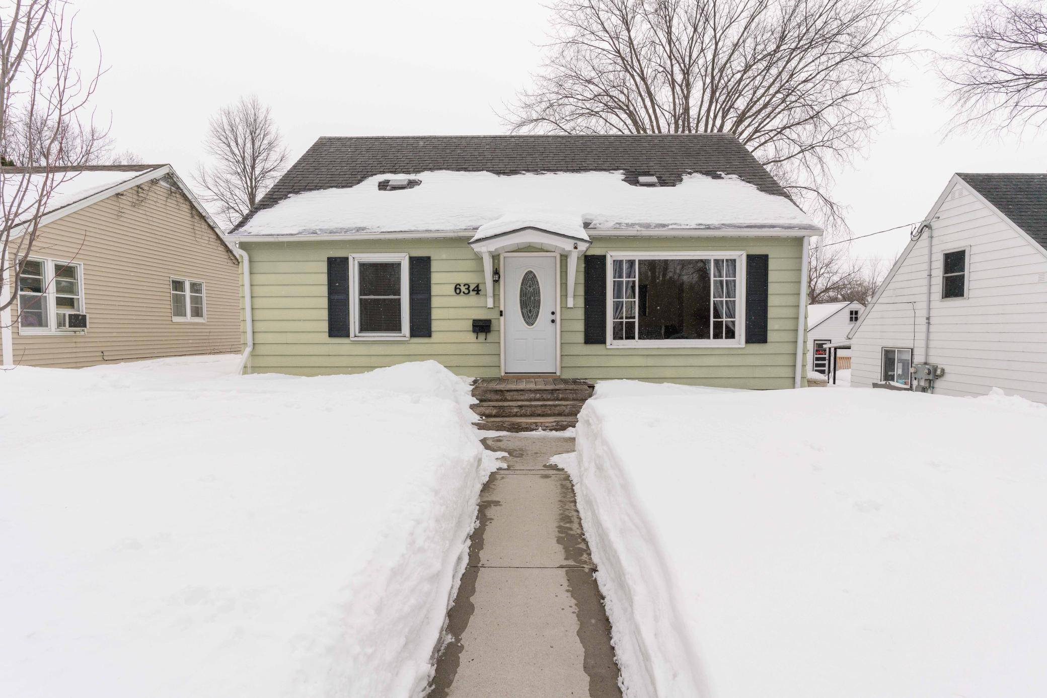 Fergus Falls Twp, MN 56537,634 E Highland AVE