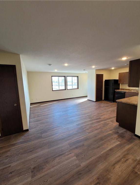 Raymond, MN 56282,208 4th AVE S