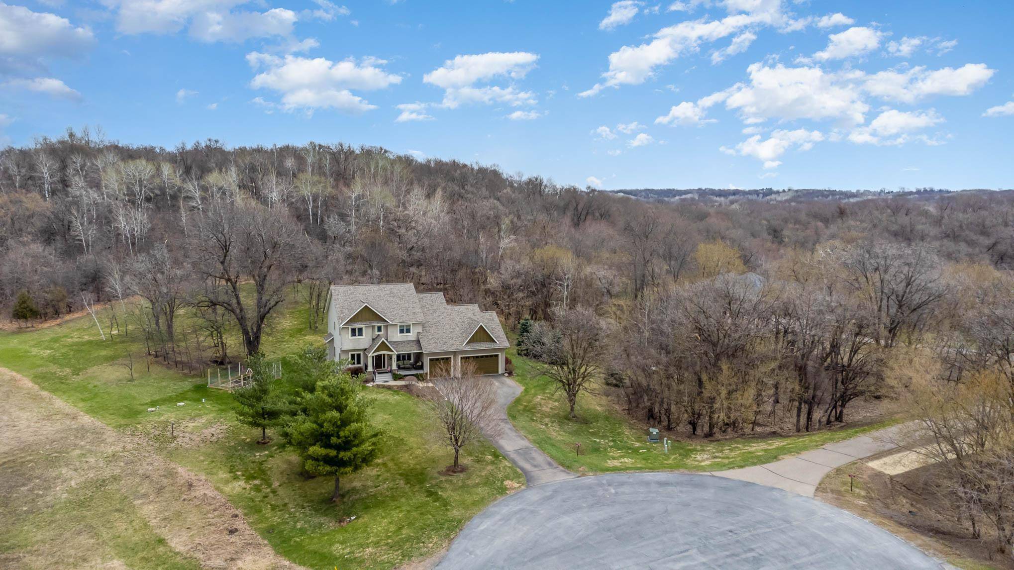 Hudson Twp, WI 54016,735 Regal Ridge CIR