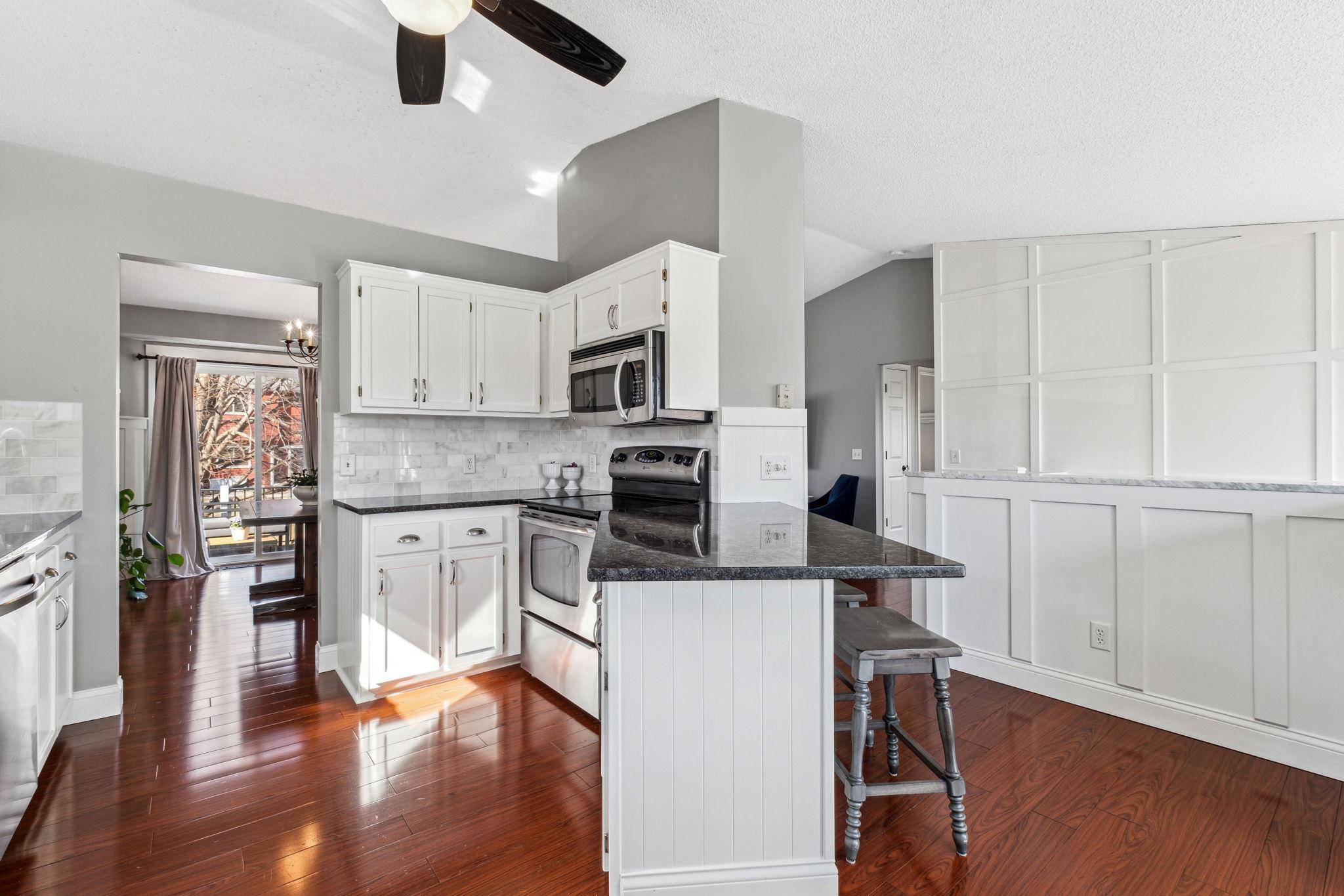 Lakeville, MN 55024,17325 Fieldcrest AVE