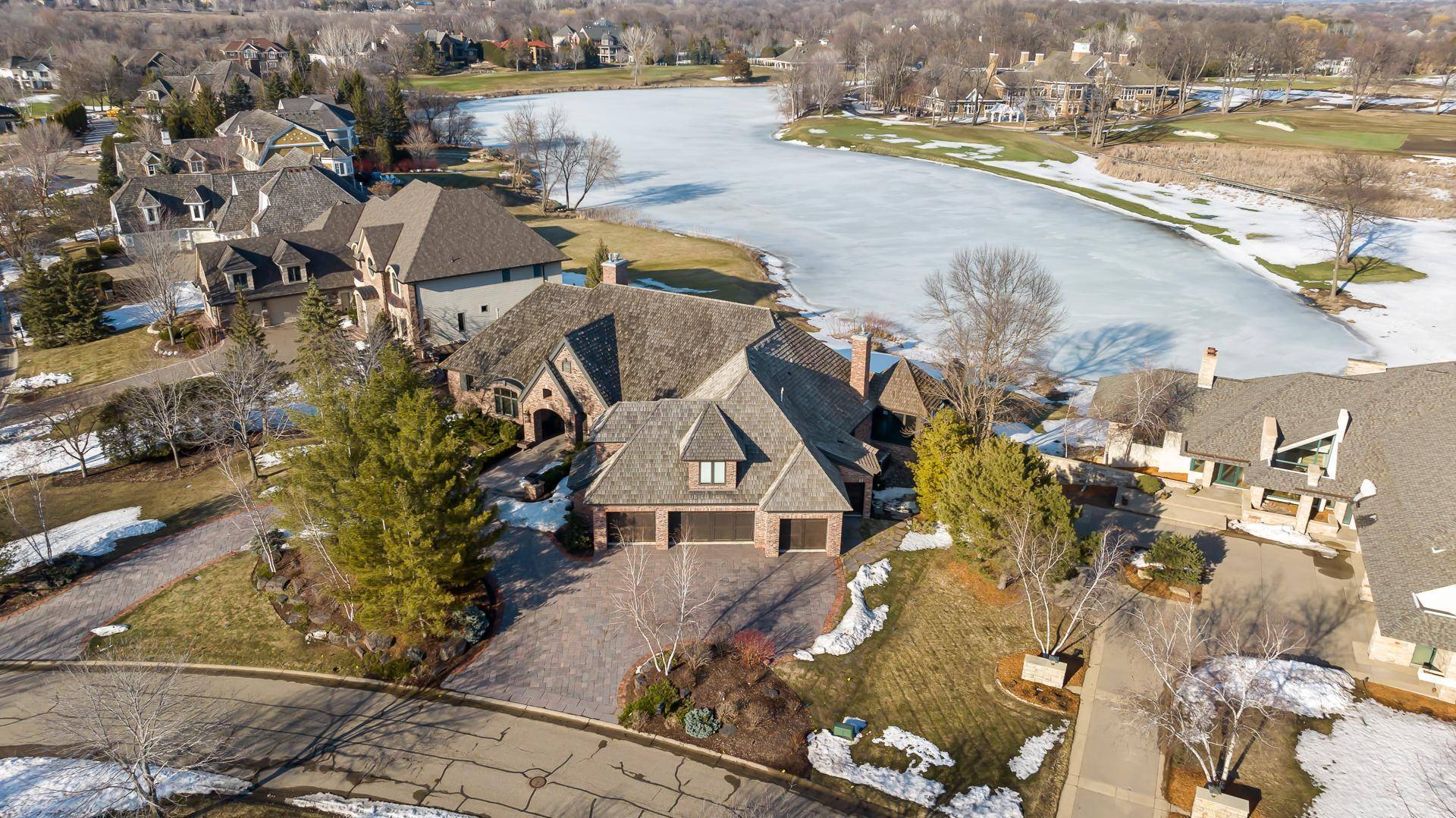 Eden Prairie, MN 55347,8971 Avila CV