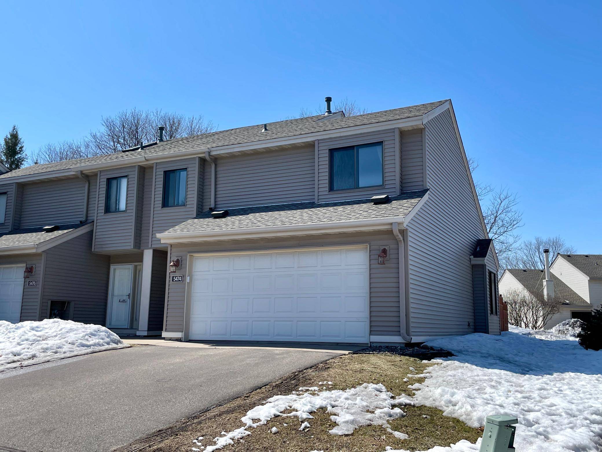 Minnetonka, MN 55343,5474 Sanibel DR