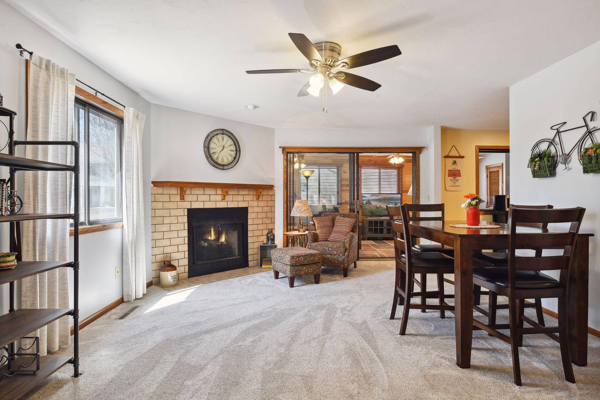 Minnetonka, MN 55343,5486 Sanibel DR